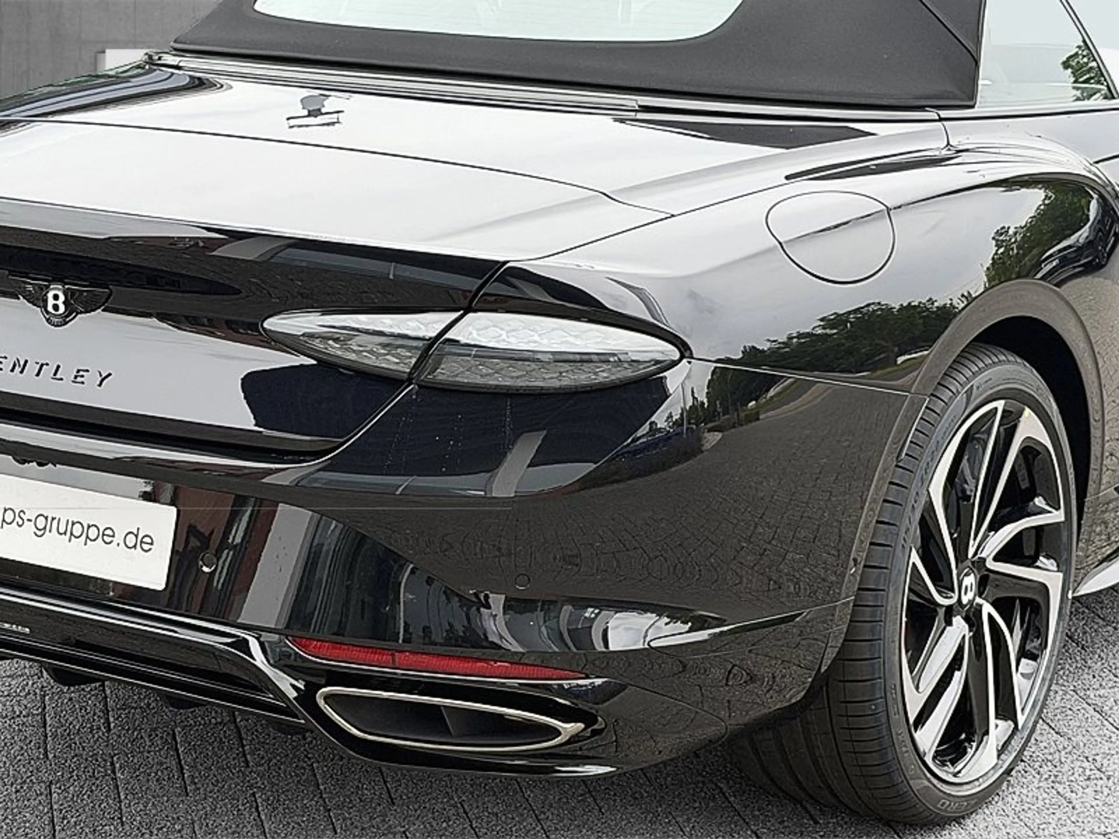 Bentley Continental GTC S *Touring*Rotating*FrontSeatComf.* — photo 9