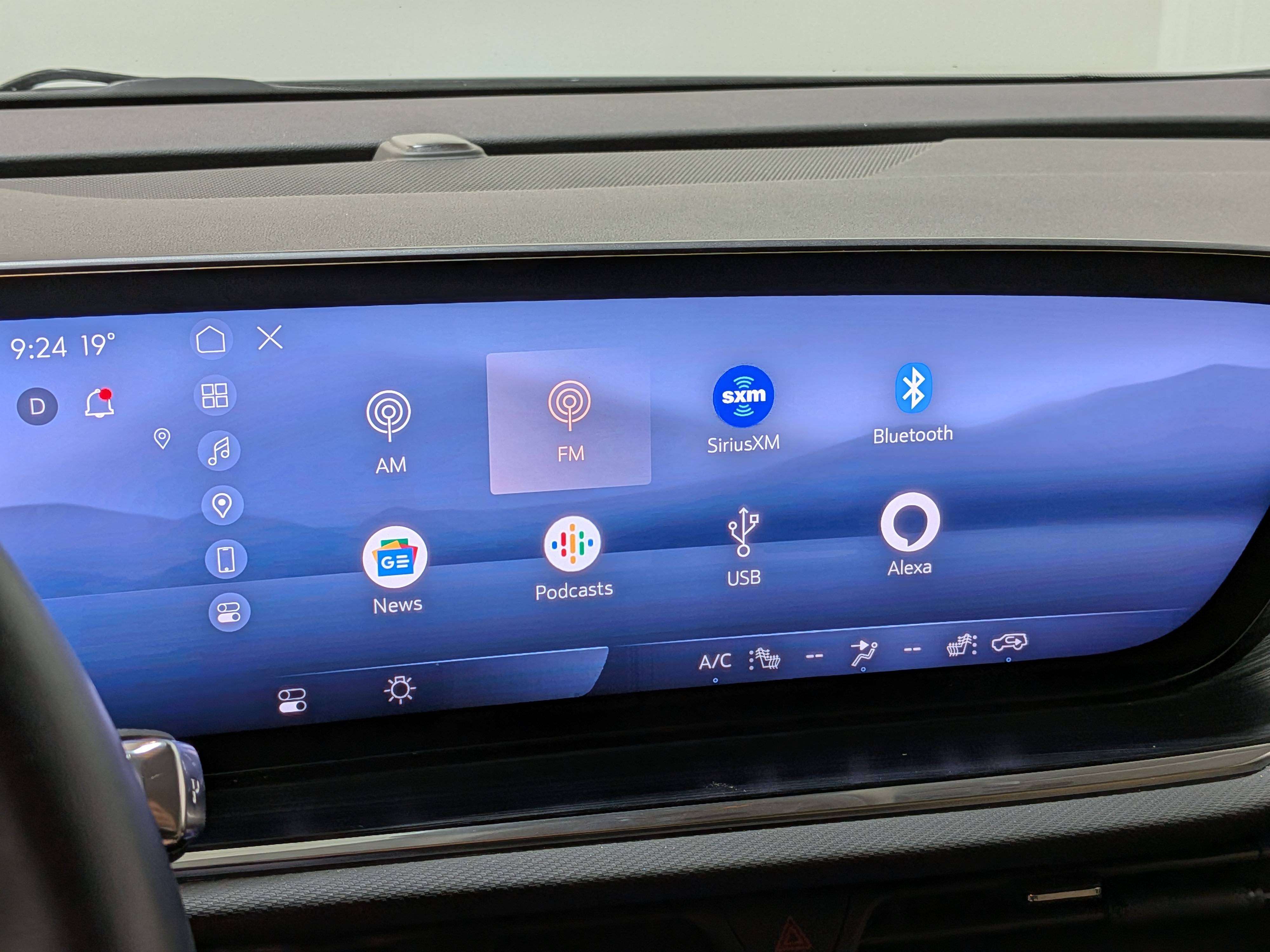 Buick Envision 2024