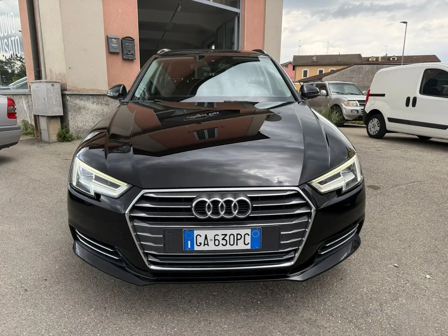 Audi A4 Avant 2.0 tdi Business Sport 150cv my16 Nero - 2
