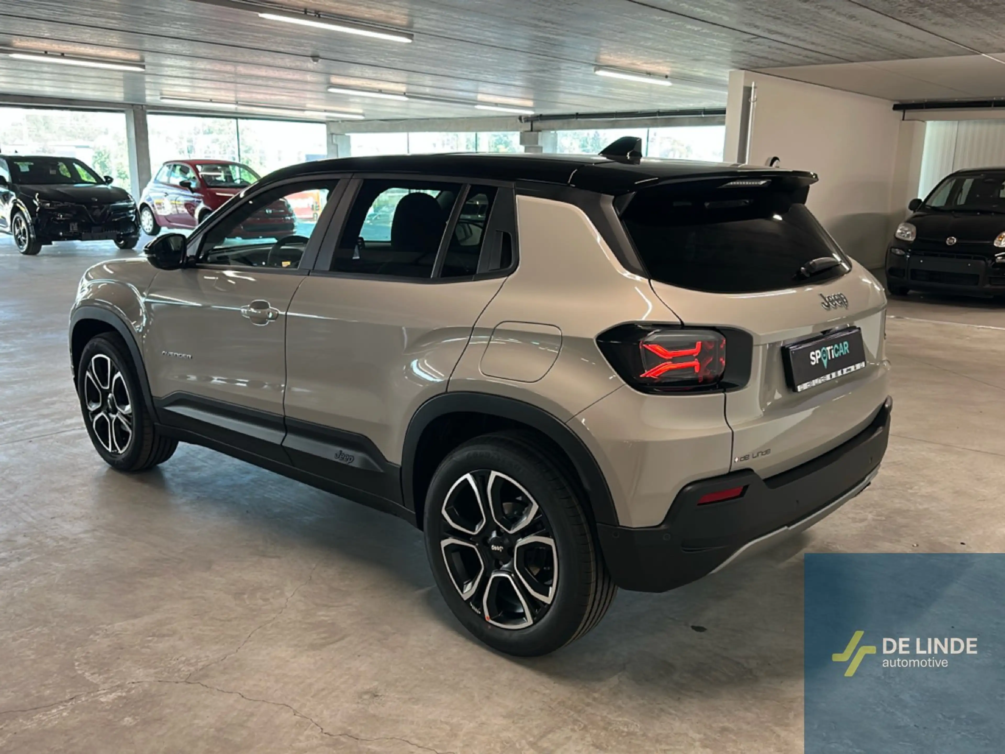 Jeep Avenger e-Hybrid Summit DCT6 — photo 7