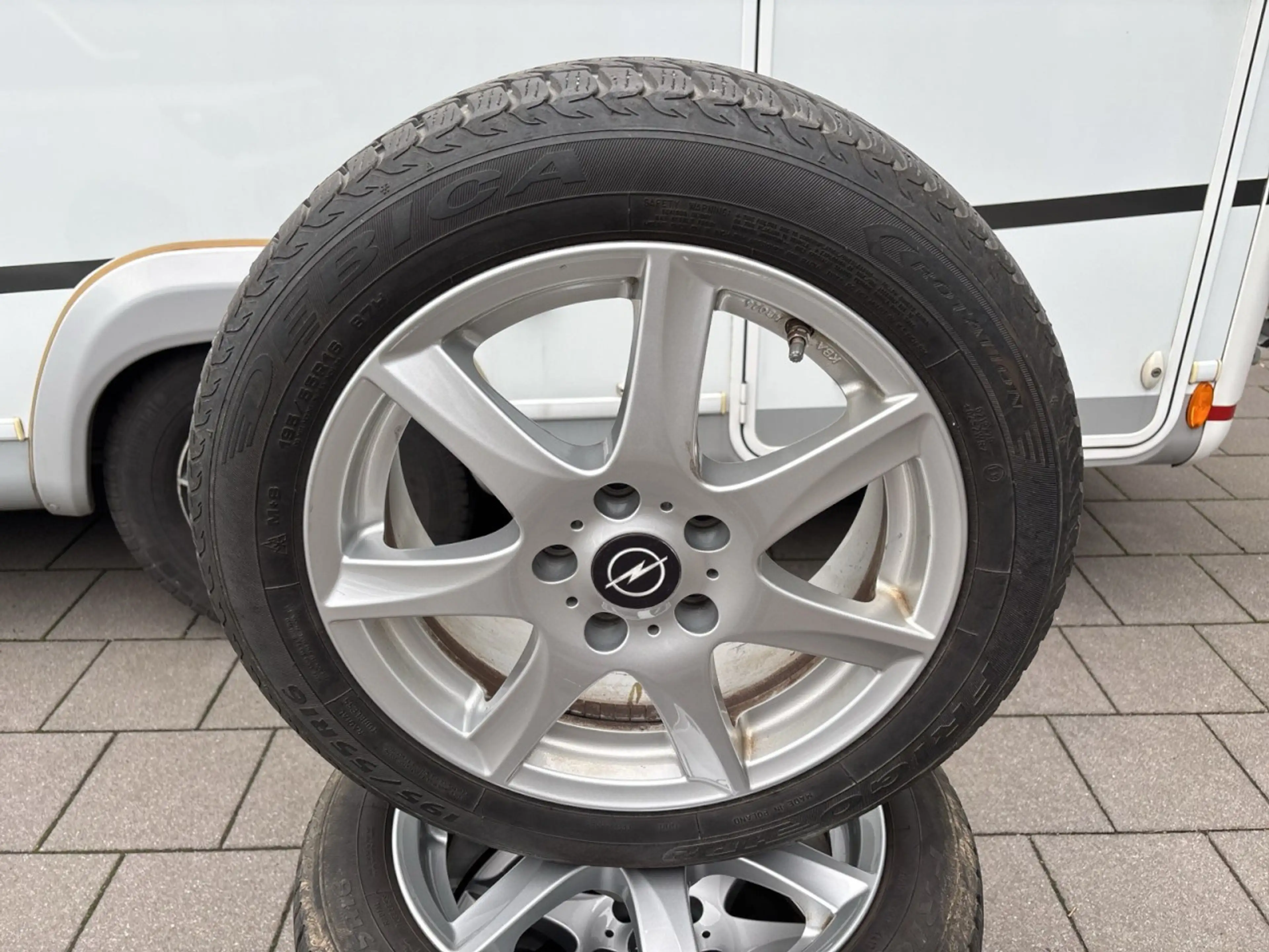 Opel Adam S *8-Fach/SHZ/PDC* — photo 13