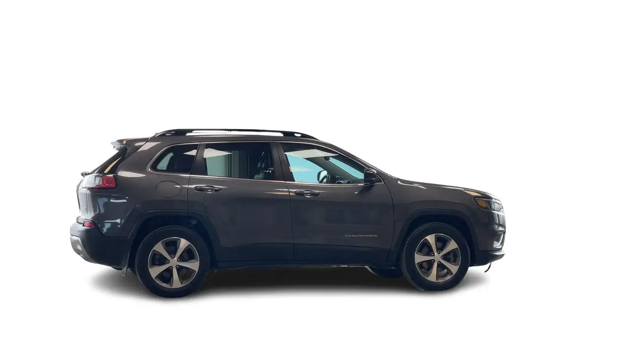 Jeep Cherokee снимка Jeep Cherokee