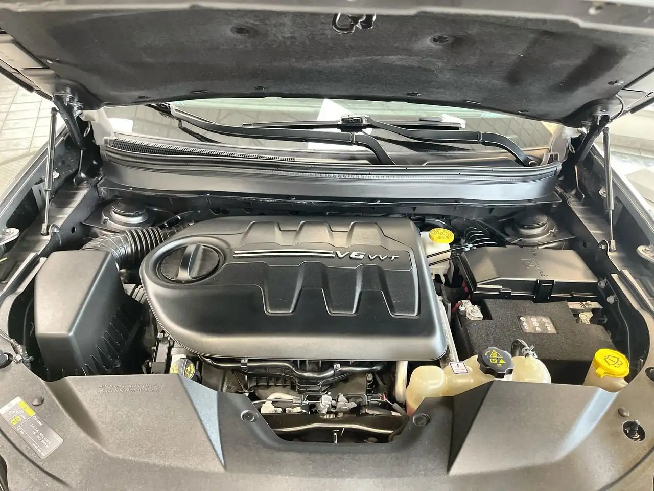 Jeep Cherokee снимка Jeep Cherokee