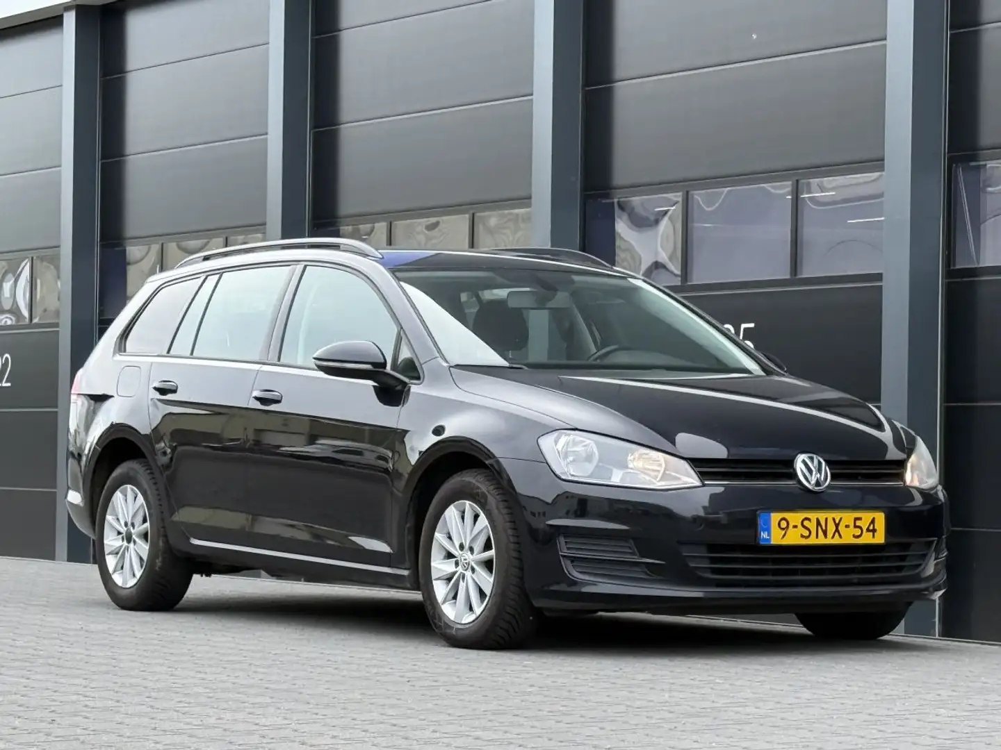 Volkswagen Golf Variant 1.6 TDI Clima EURO-6 Zwart - 2