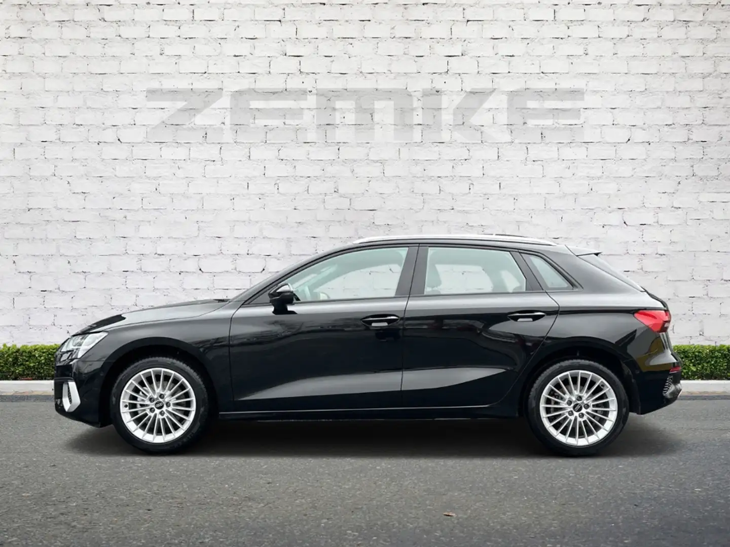 Audi A3 Sportback advanced 35 TFSI S tronic SHZ, MMI- Schwarz - 2
