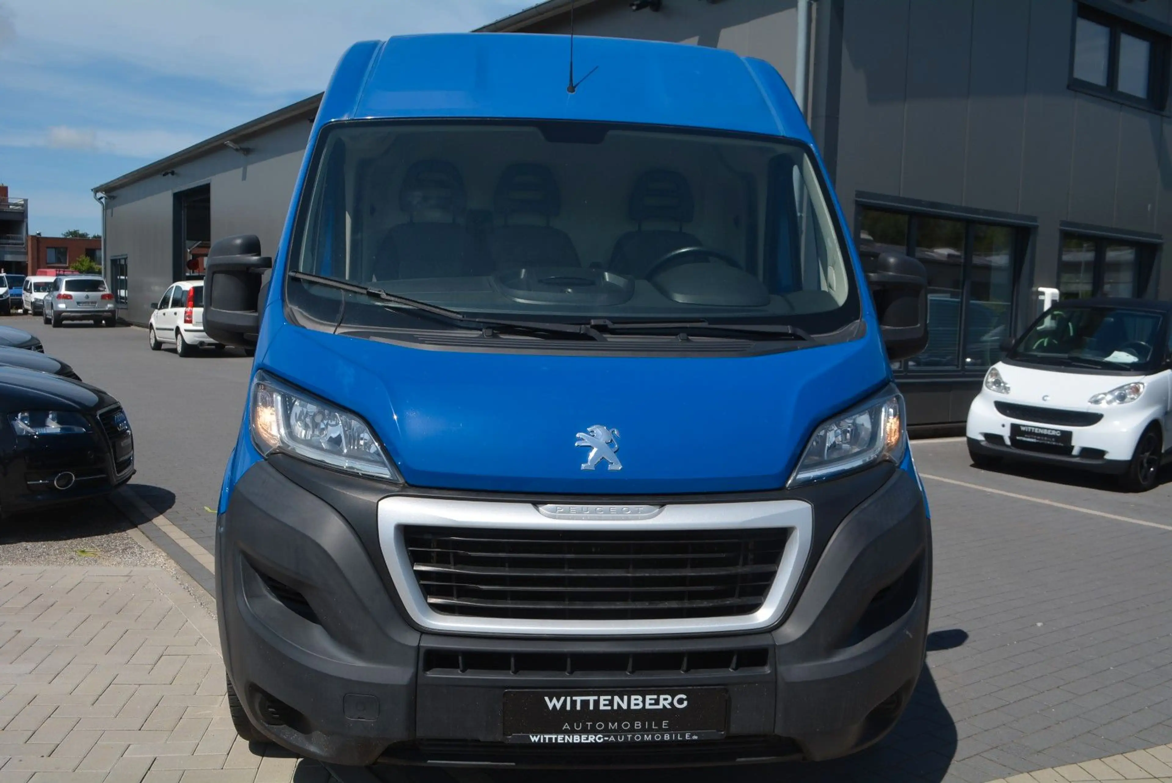 Peugeot Boxer Kasten Hochraum 435 L2H2 Premium BlueHDi 1 — photo 4