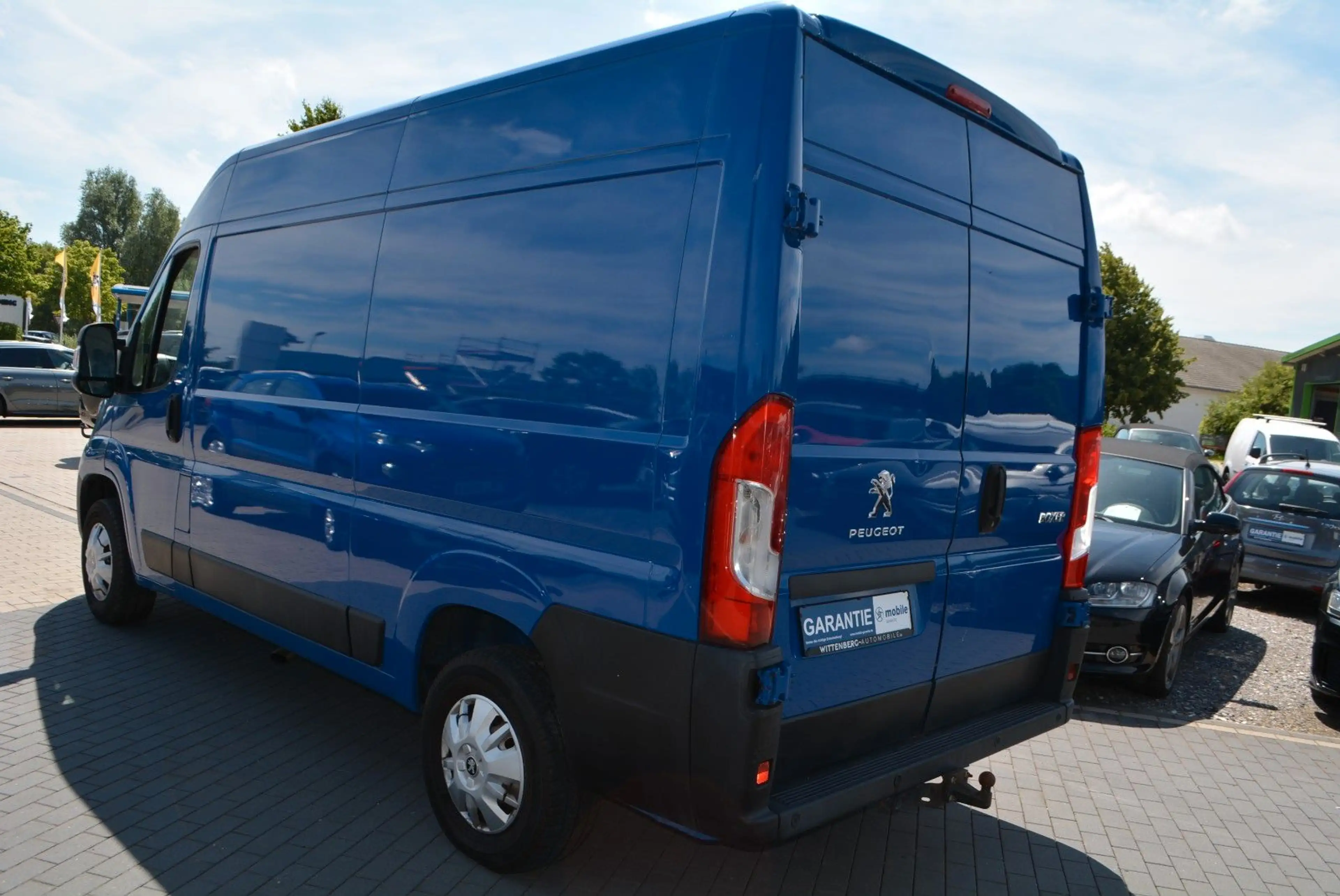 Peugeot Boxer Kasten Hochraum 435 L2H2 Premium BlueHDi 1 — photo 12
