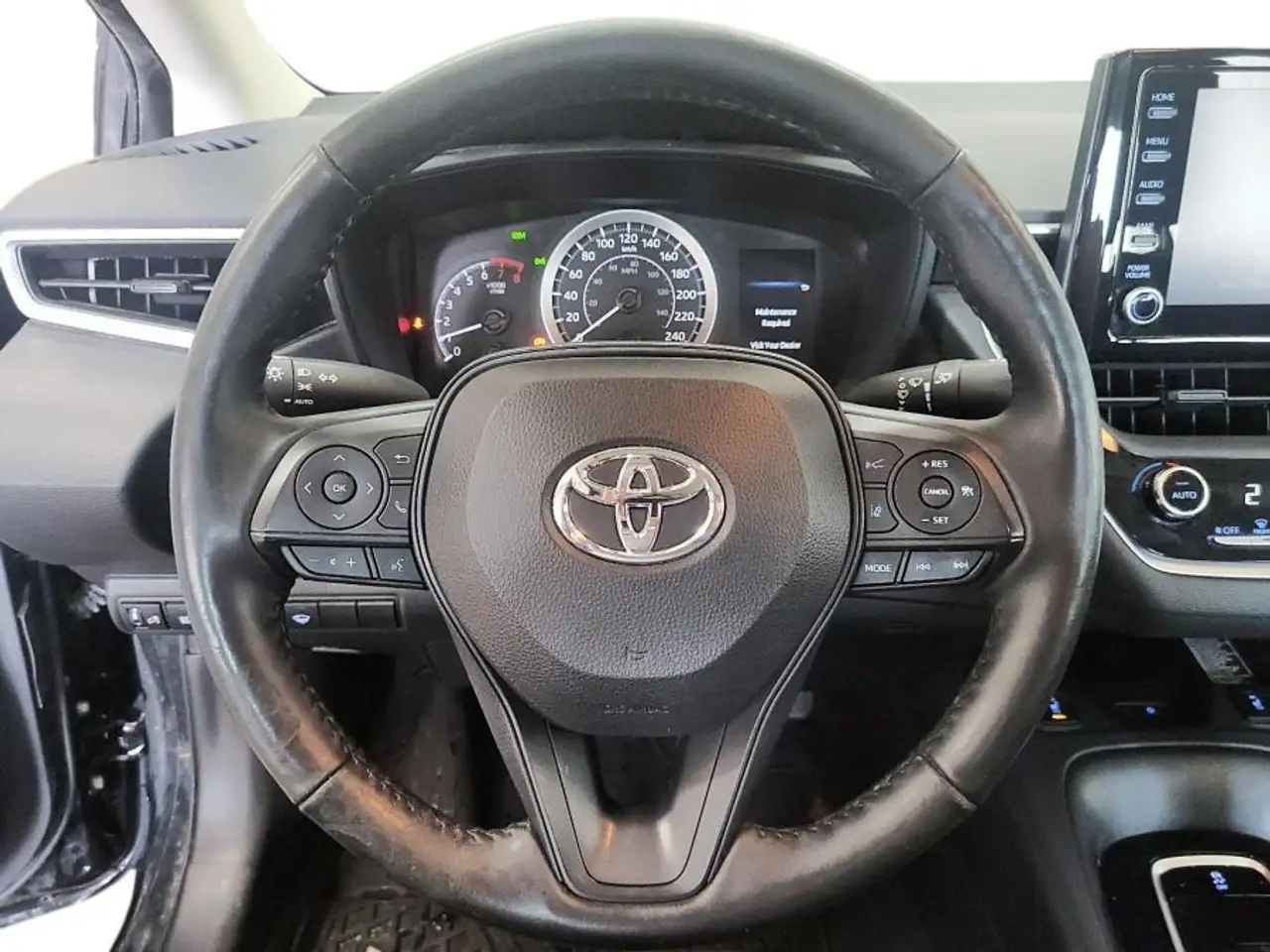 Toyota Corolla снимка Toyota Corolla