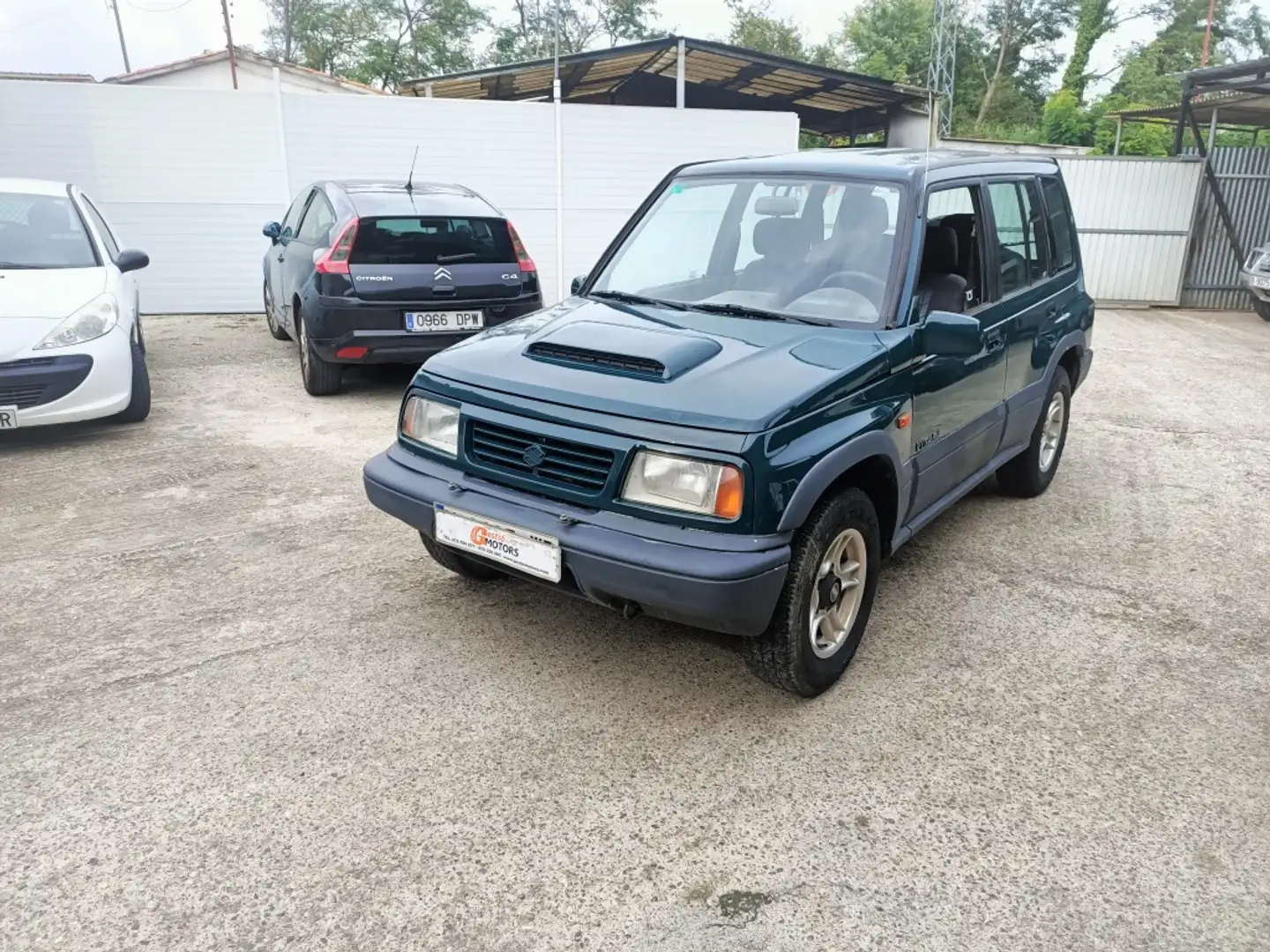 Suzuki Vitara 1.9TD Techo Metálico Superlujo Azul - 1