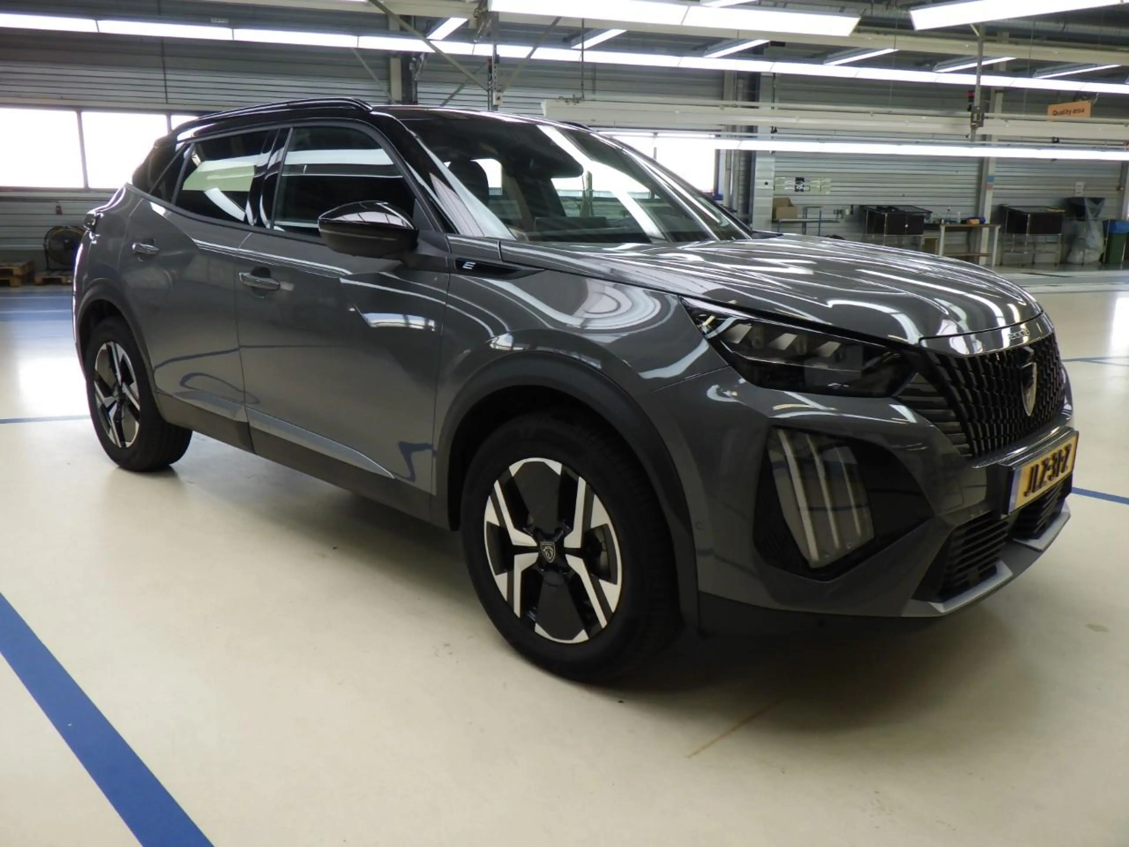 Peugeot e-2008 EV GT Avantage 54 kWh | Fase 3 laden | SOH 98% | M — photo 2