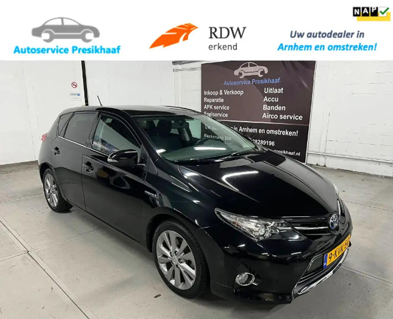 Toyota Auris 1.8 Hybrid Lease Automaat CAMERA / PANORAMADAK Noir - 1