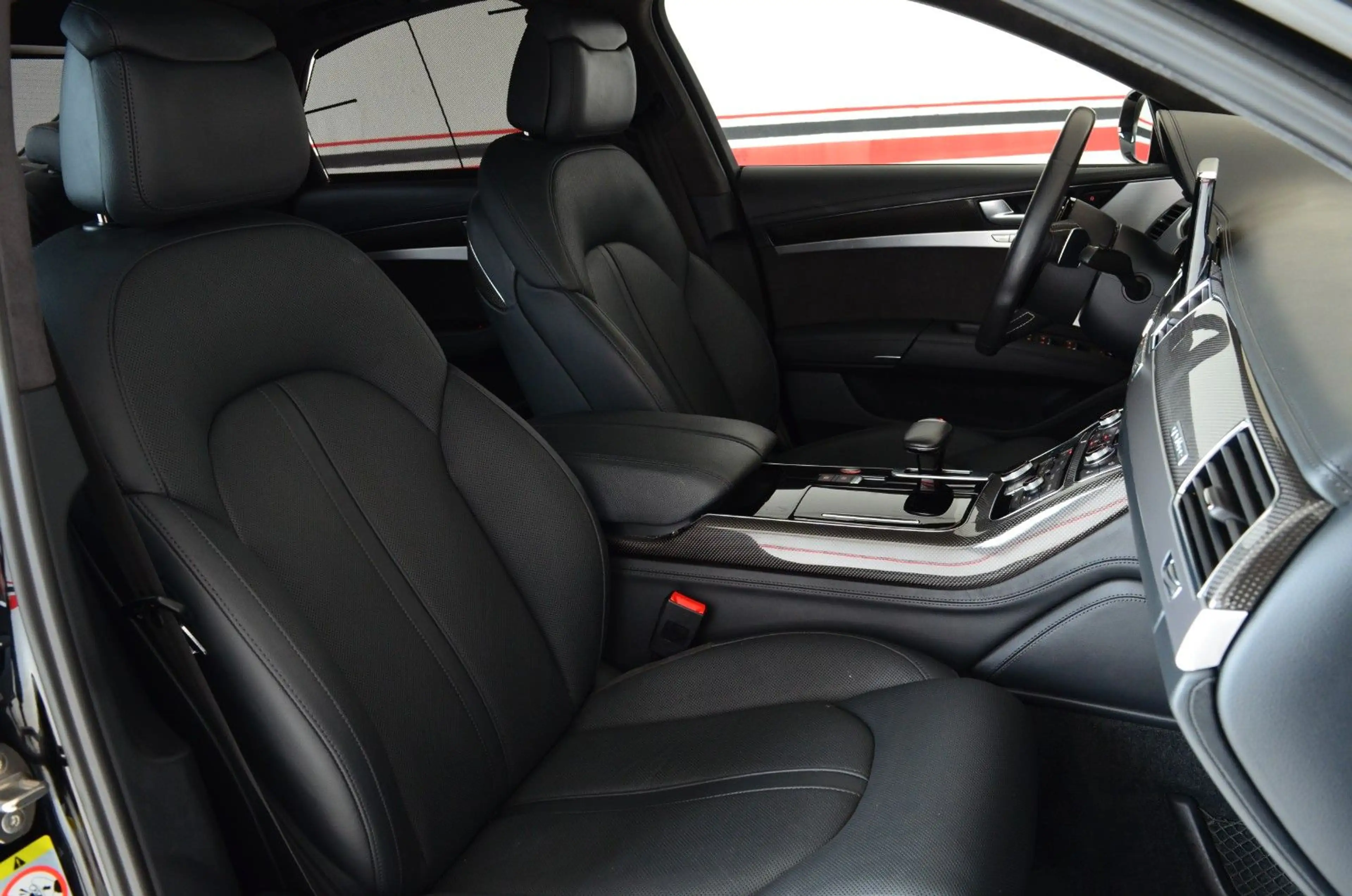 Audi S8 4.0 TFSI quattro plus Black Edition VIP |LED — photo 15