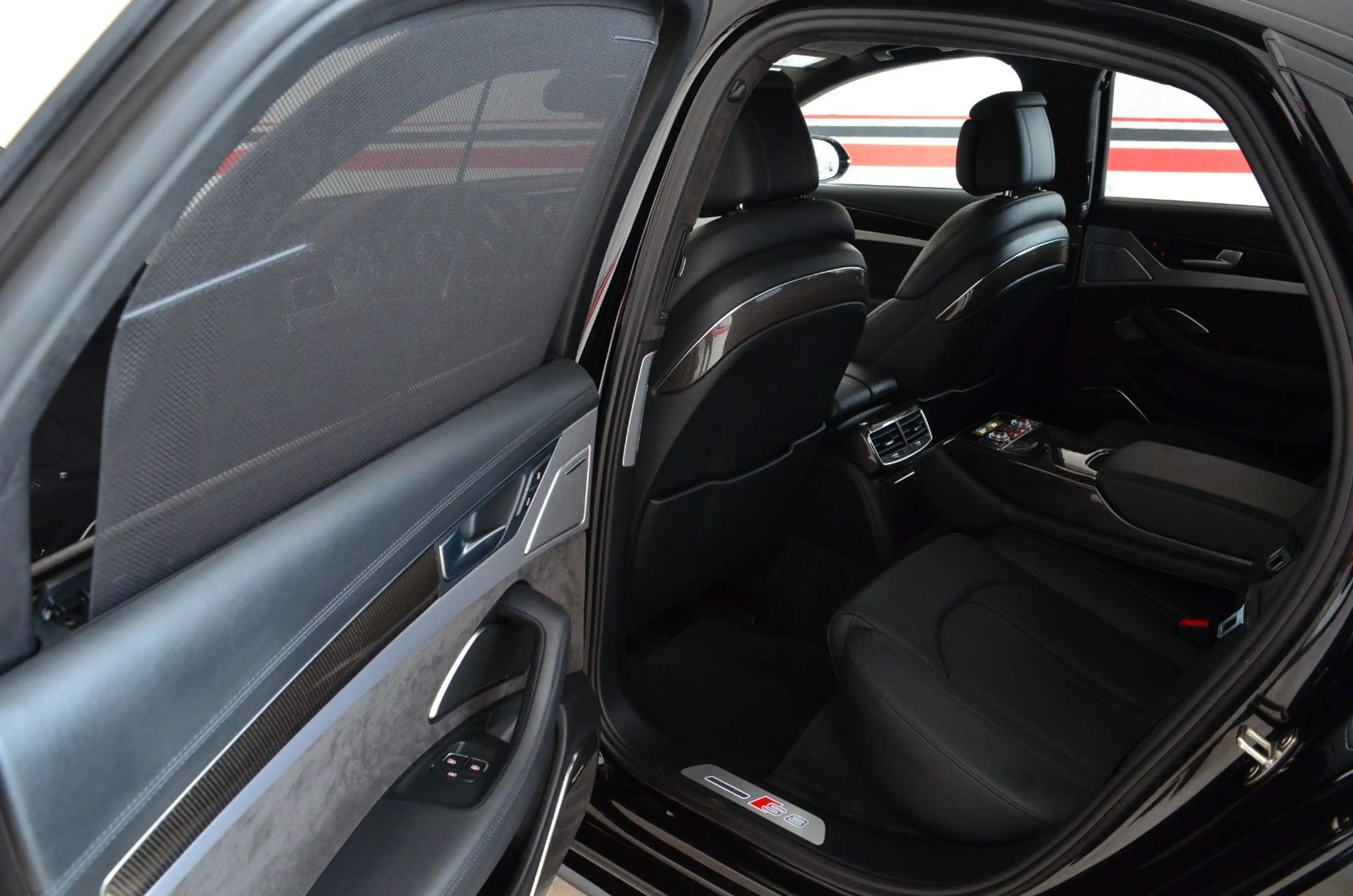 Audi S8 4.0 TFSI quattro plus Black Edition VIP |LED — photo 6
