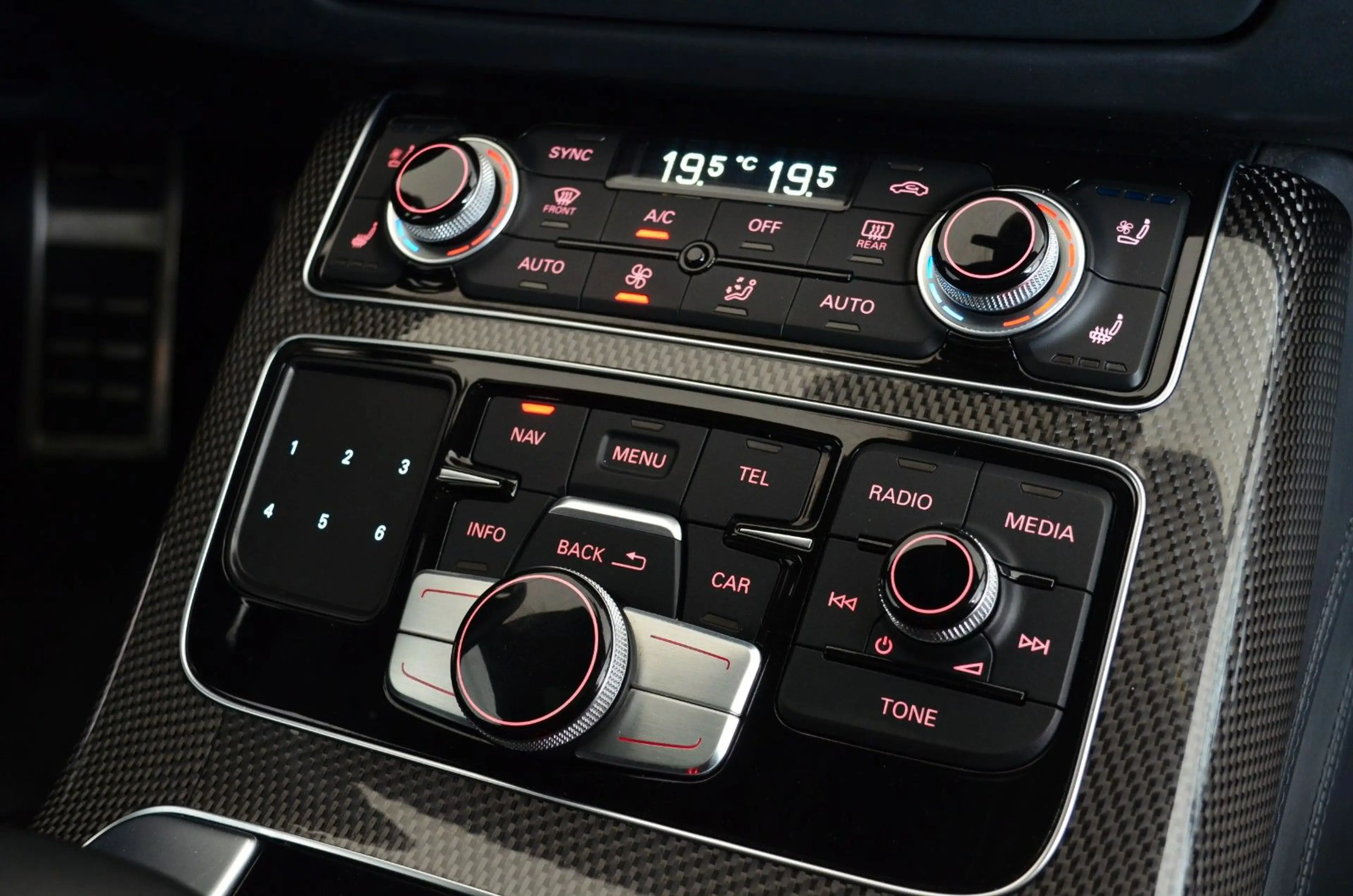 Audi S8 4.0 TFSI quattro plus Black Edition VIP |LED — photo 21