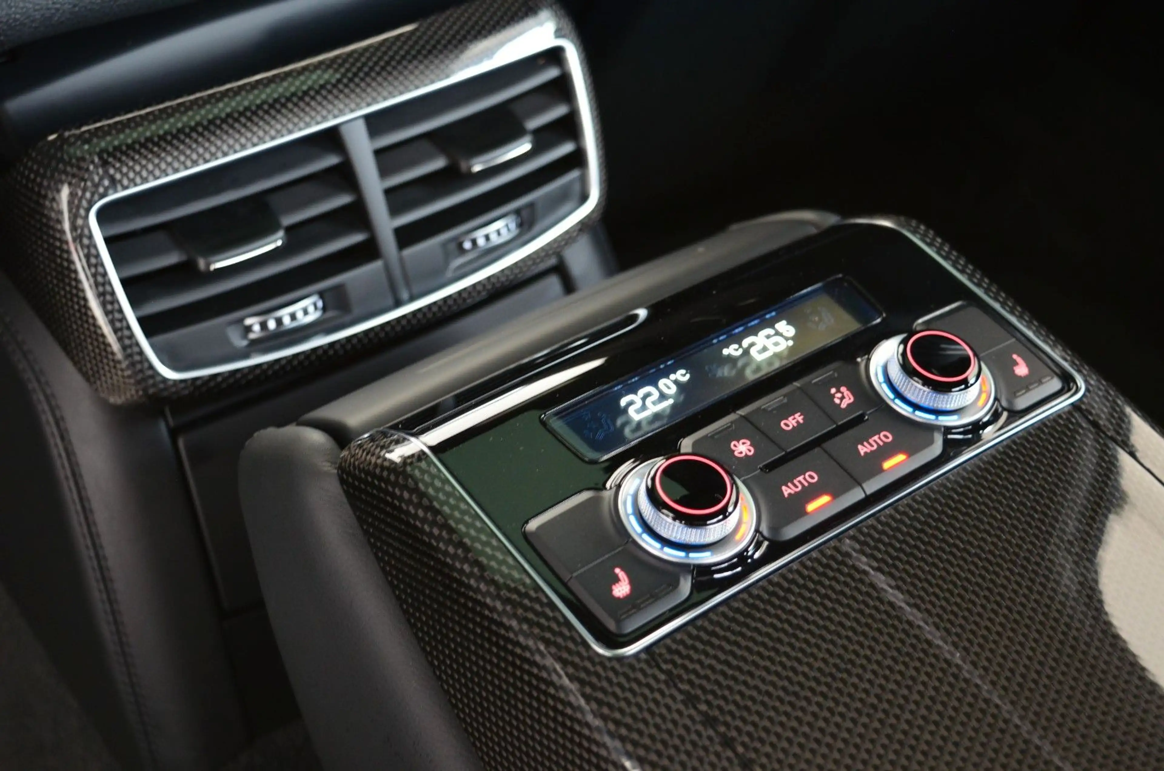Audi S8 4.0 TFSI quattro plus Black Edition VIP |LED — photo 8