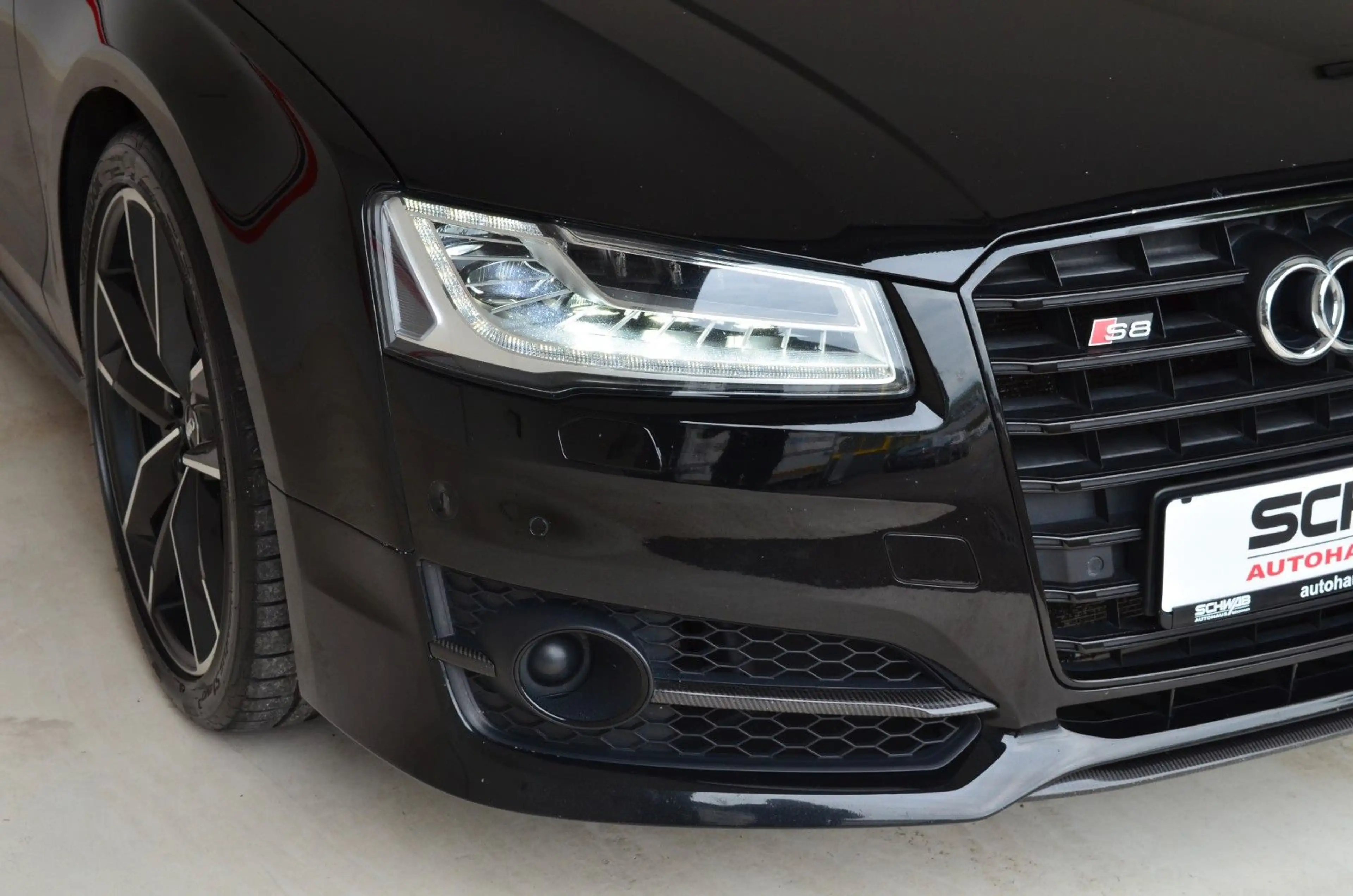 Audi S8 4.0 TFSI quattro plus Black Edition VIP |LED — photo 24