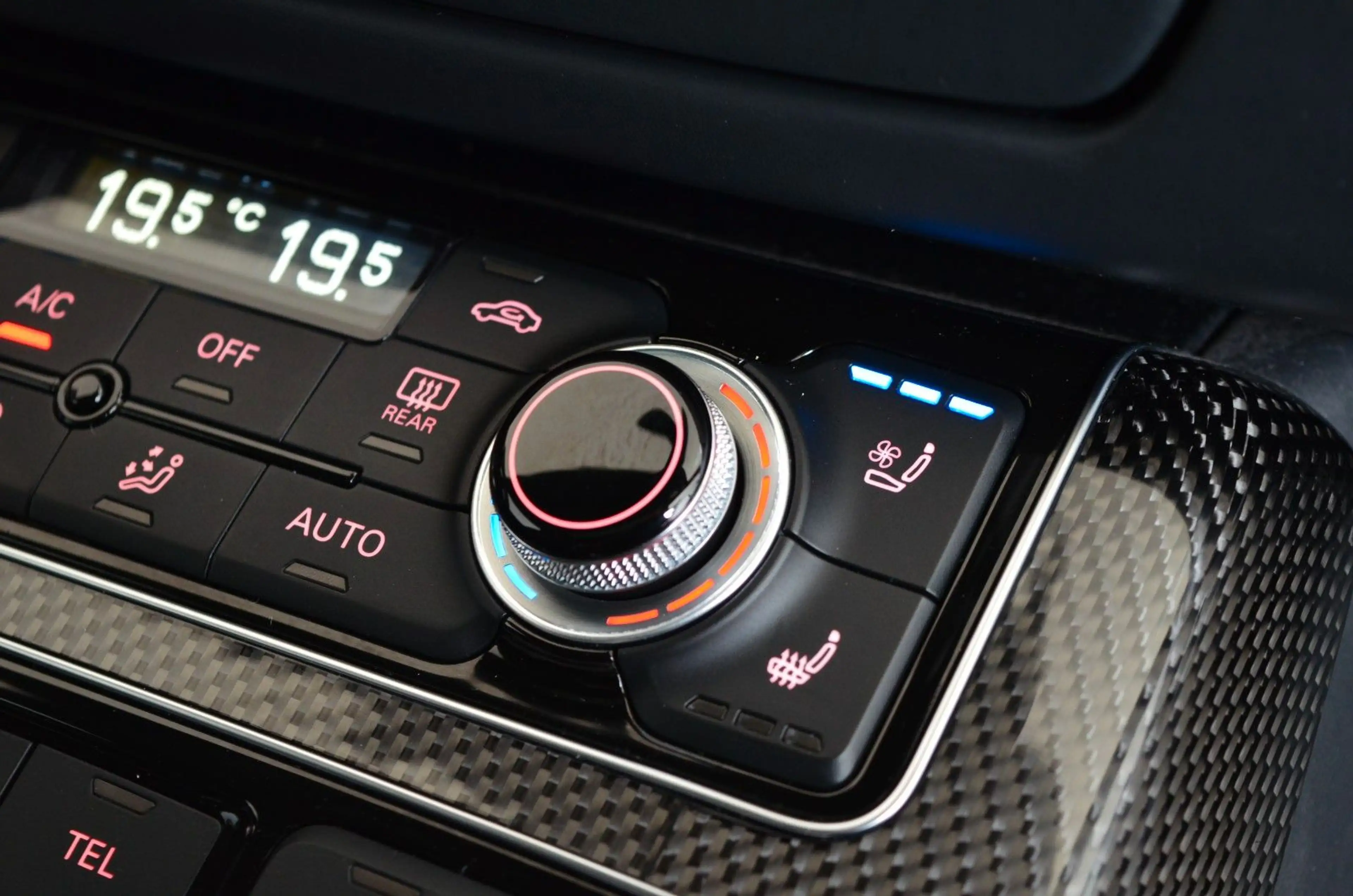 Audi S8 4.0 TFSI quattro plus Black Edition VIP |LED — photo 22