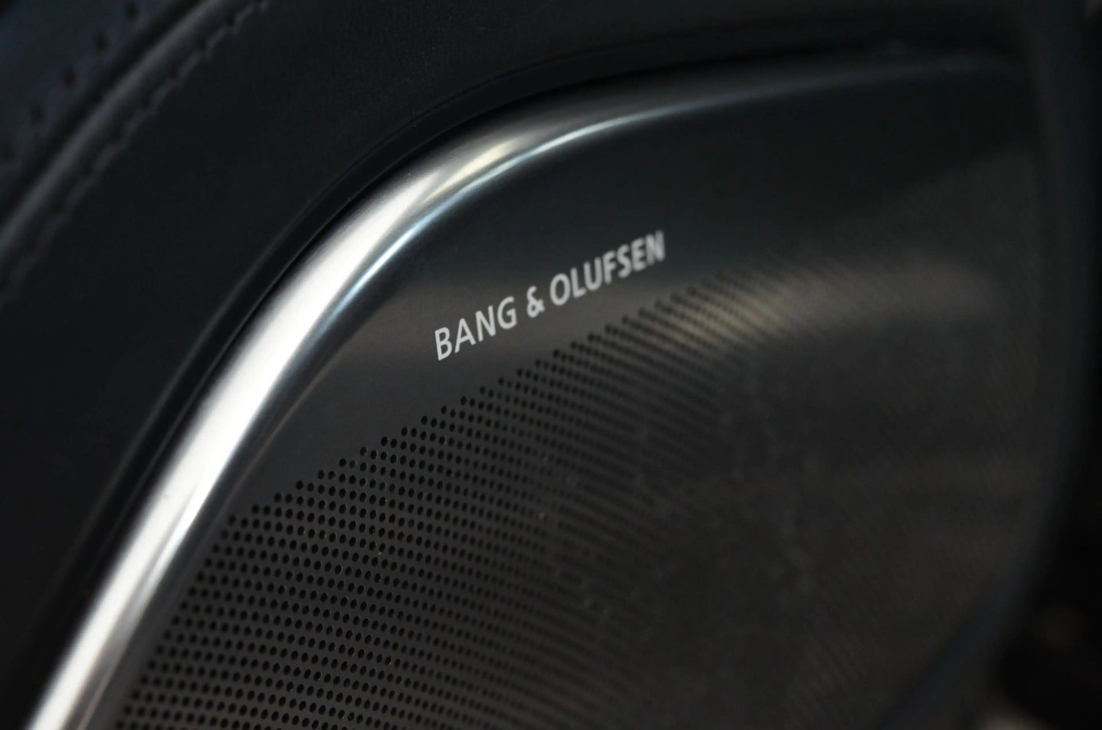 Audi S8 4.0 TFSI quattro plus Black Edition VIP |LED — photo 34