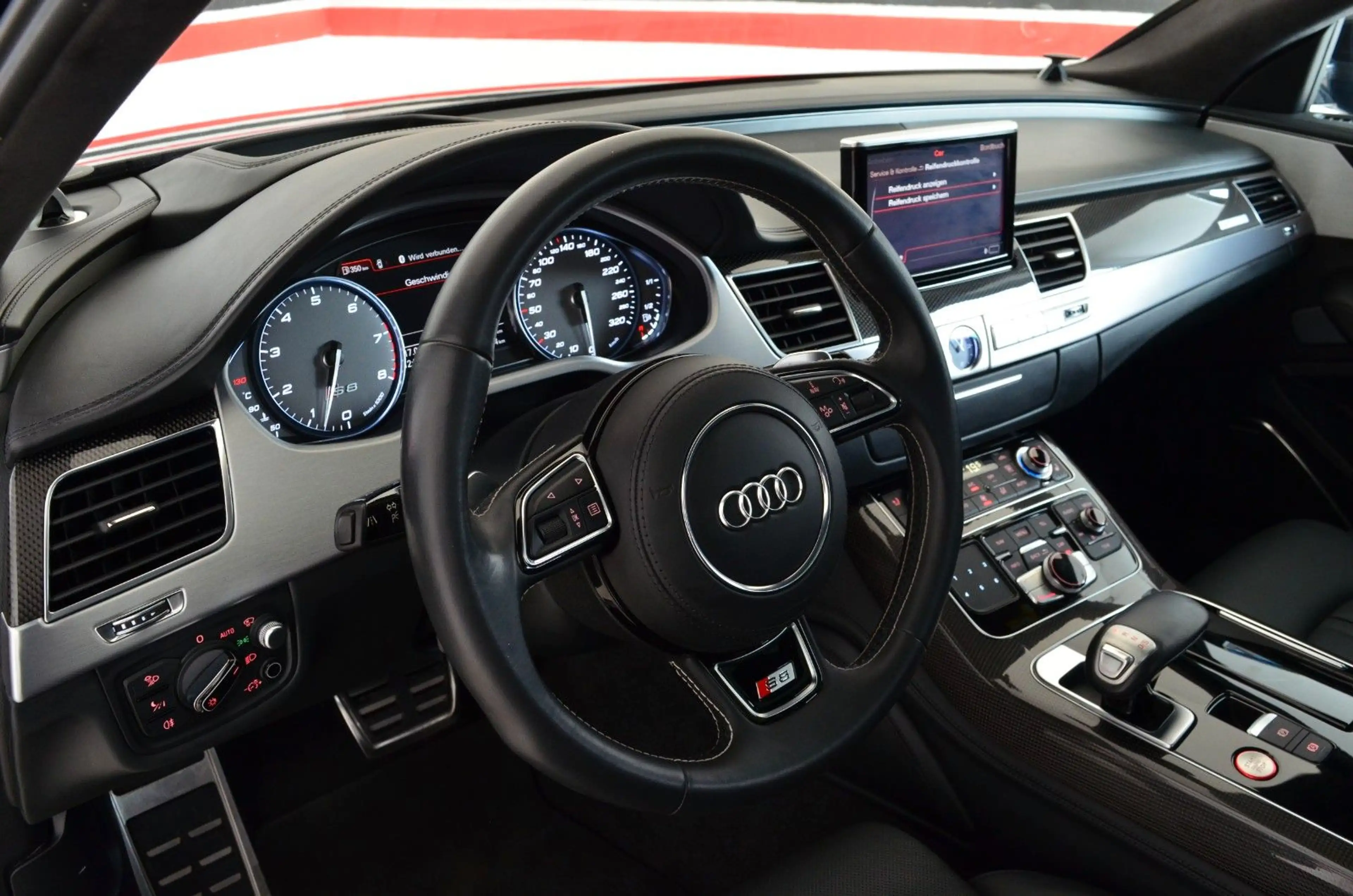 Audi S8 4.0 TFSI quattro plus Black Edition VIP |LED — photo 2