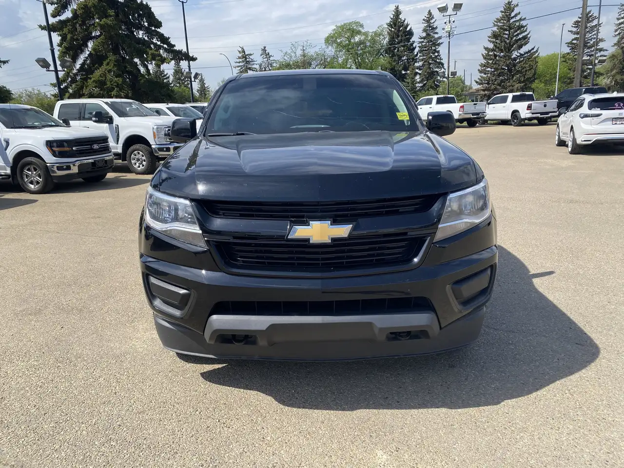 Chevrolet Colorado снимка Chevrolet Colorado