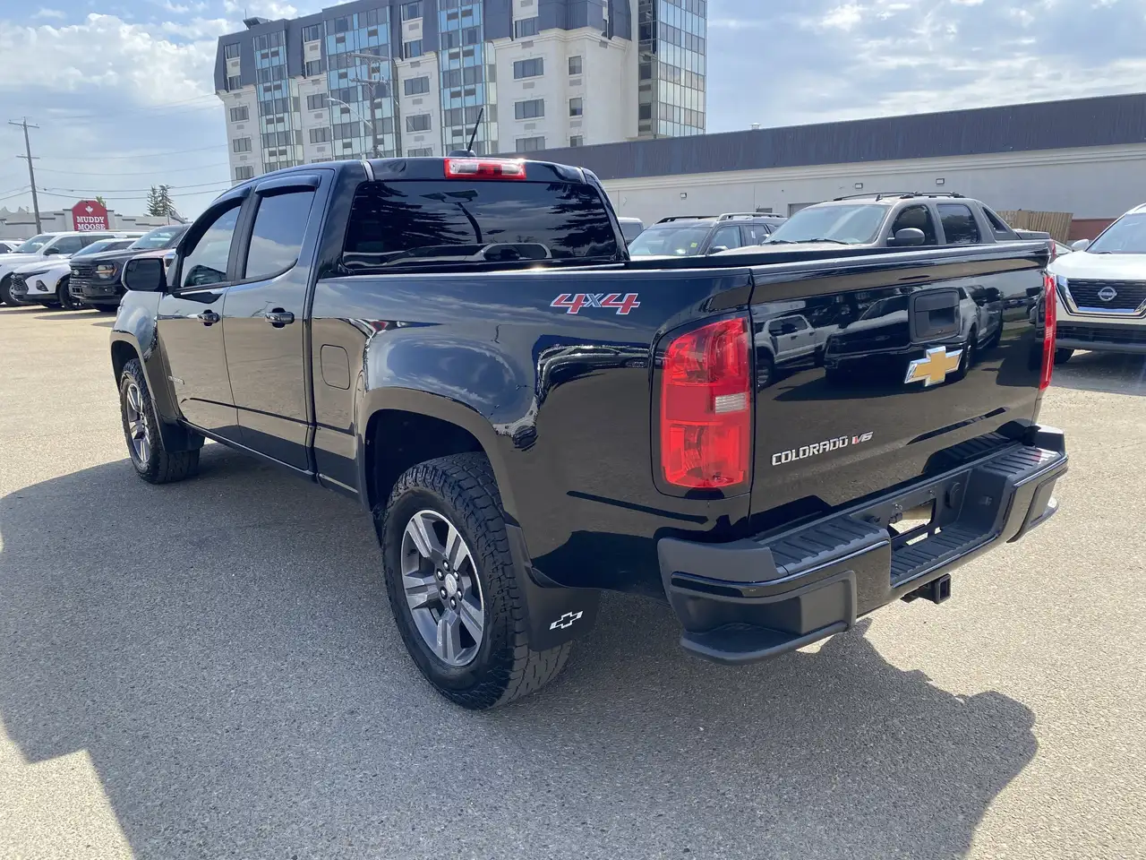 Chevrolet Colorado снимка Chevrolet Colorado