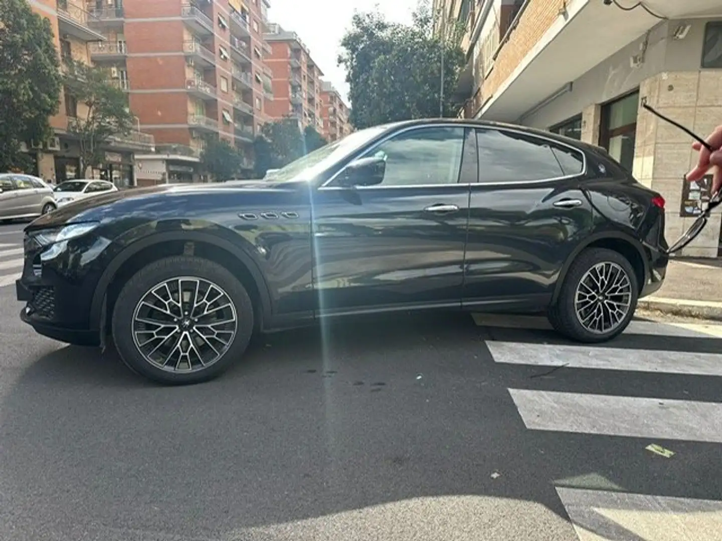 Maserati Levante 3.0 TDI 250cv CERCHI 20 NO SUPERBOLLO GARANZIA 12M Nero - 2