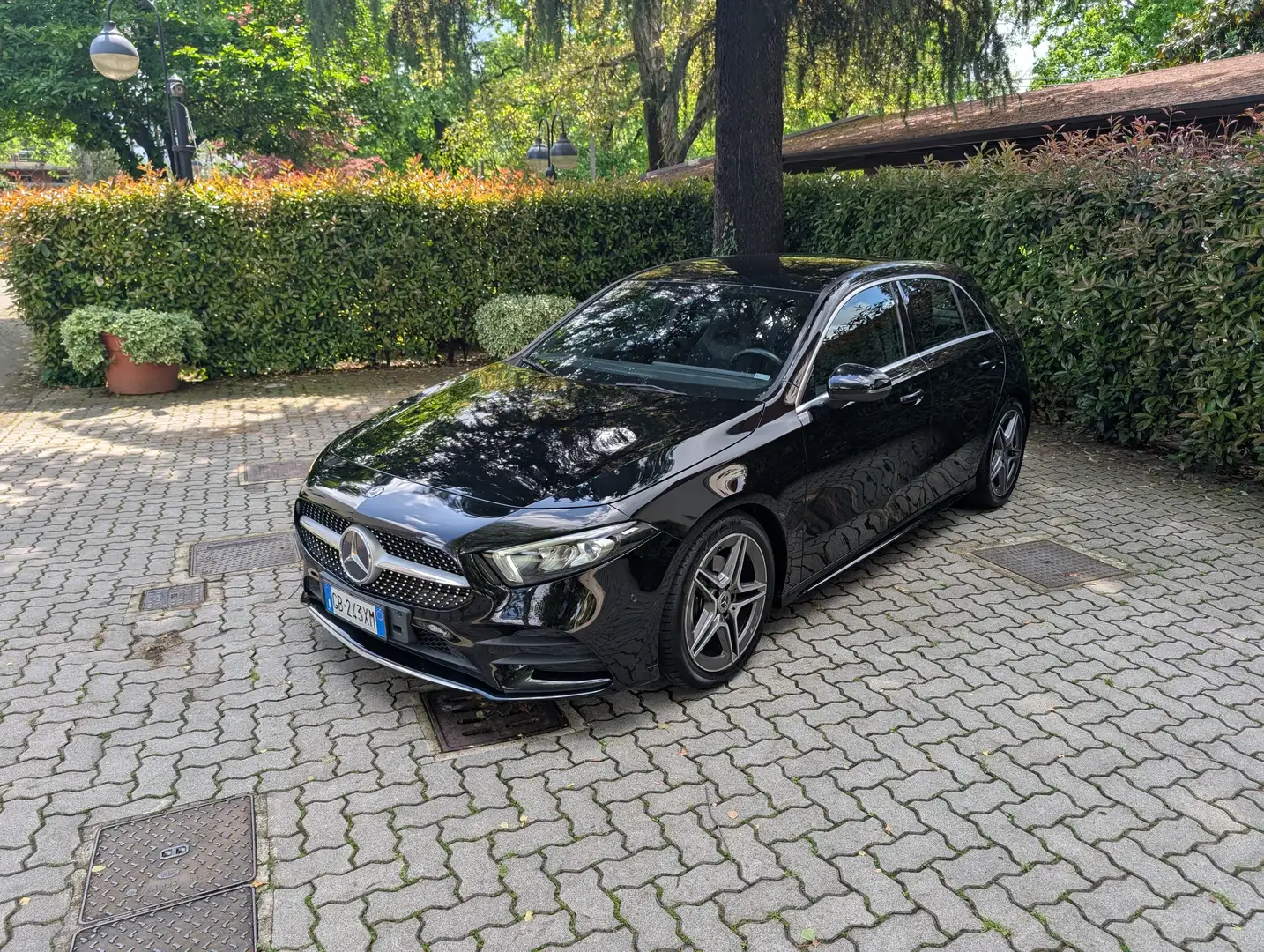 Mercedes-Benz A 200 Premium auto Noir - 1