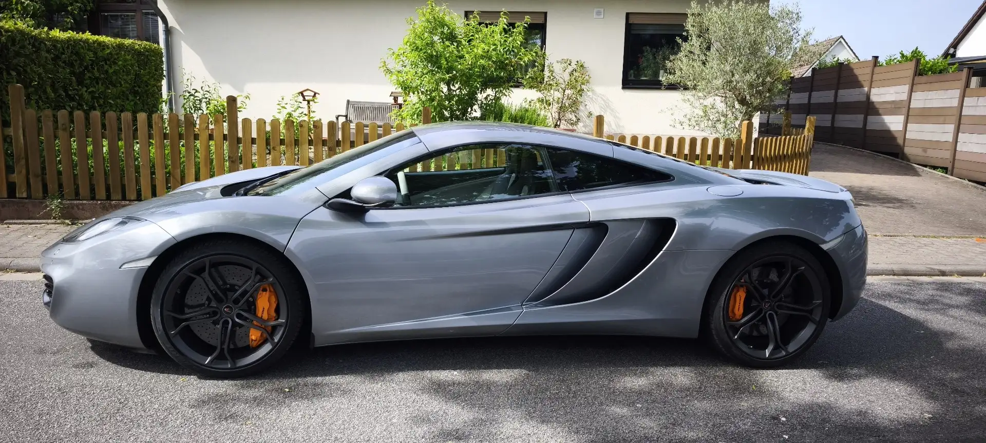 맥라렌 MP4-12C 12 C Coupe 2013 은색 사진 1