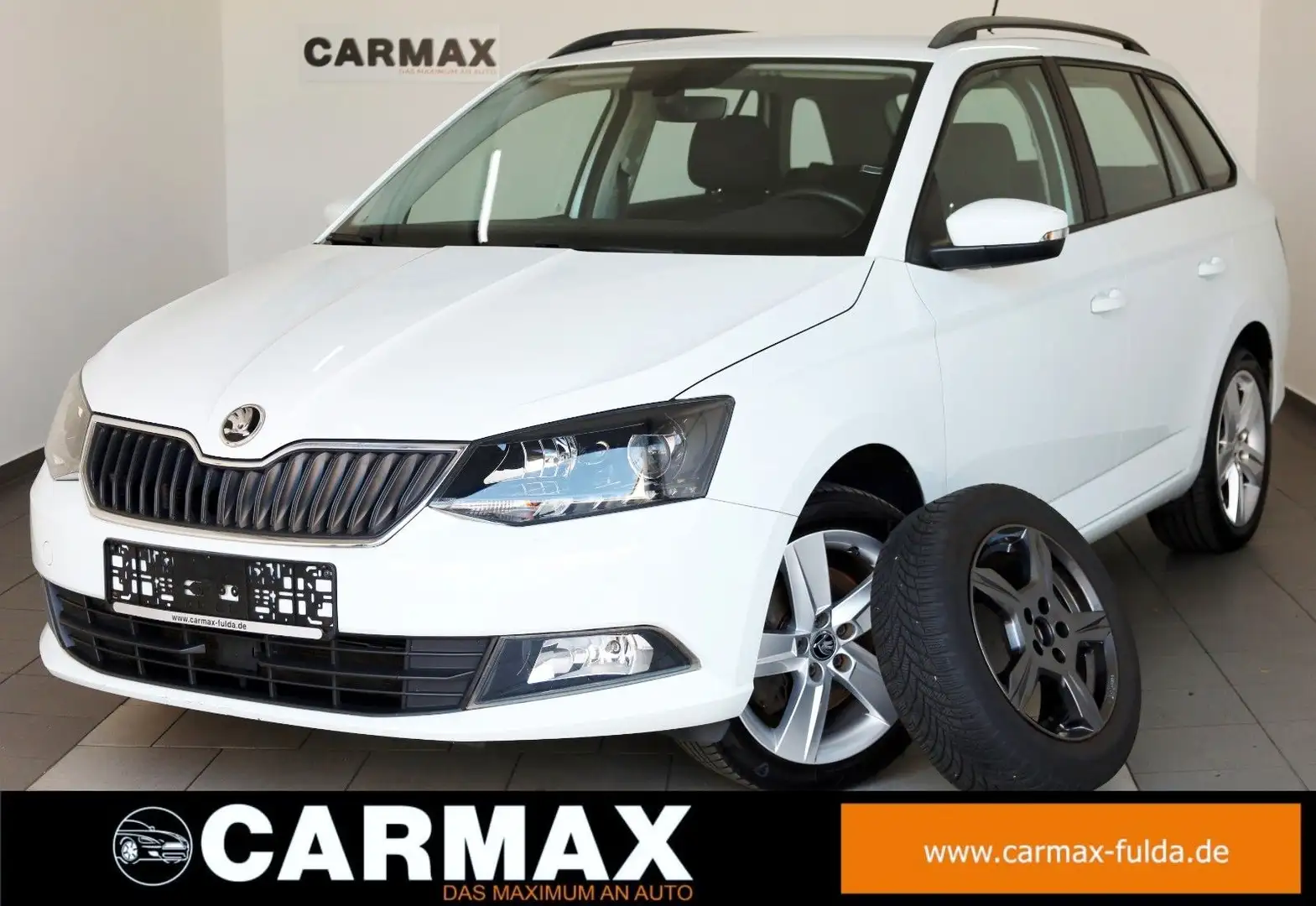 Skoda Fabia Combi Style SH,PDC,8-fach bereift! White - 1