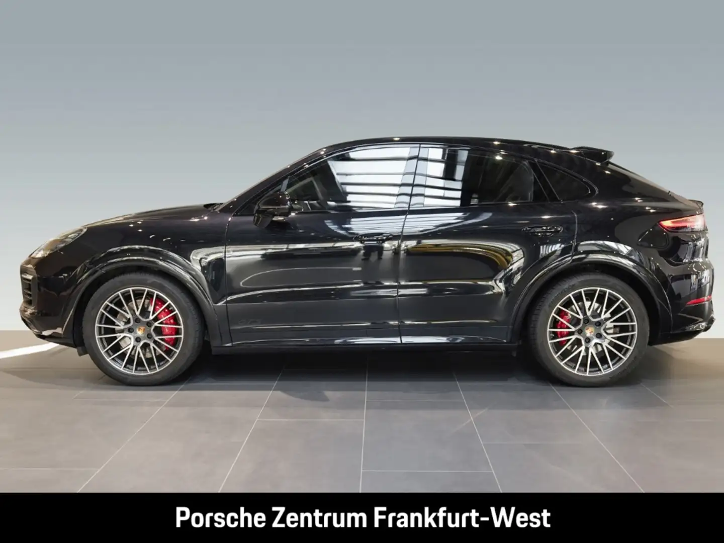 Porsche Cayenne GTS Coupe HA-Lenkung InnoDrive Head-Up Schwarz - 2