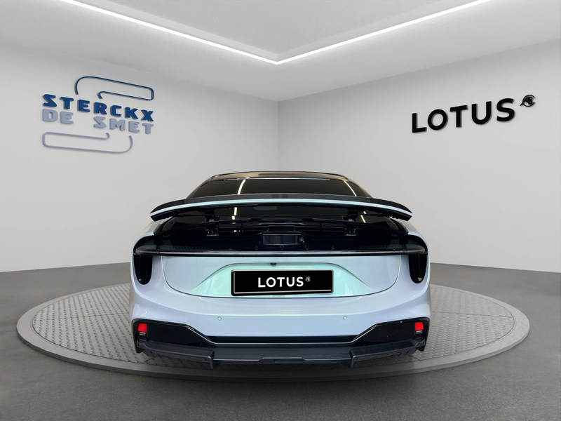 Lotus Emeya S - BOREAL GREY - LOTUS DYNAMIC - SIDE CAMERA — photo 5