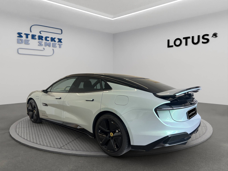 Lotus Emeya S - BOREAL GREY - LOTUS DYNAMIC - SIDE CAMERA — photo 4