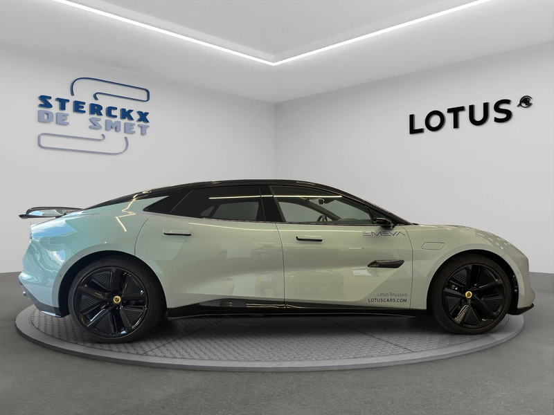 Lotus Emeya S - BOREAL GREY - LOTUS DYNAMIC - SIDE CAMERA — photo 7