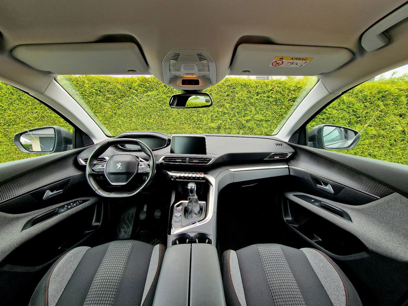 Peugeot 5008 Active Pack (7-Sitzer, 1. Hand, Facelift) — photo 11