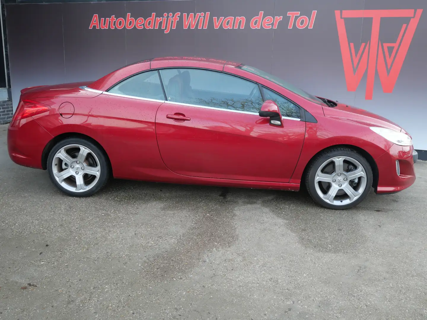 Peugeot 308 CC 1.6 THP FÉLINE | LEER | XENON | NL-AUTO | 200 P Rot - 2