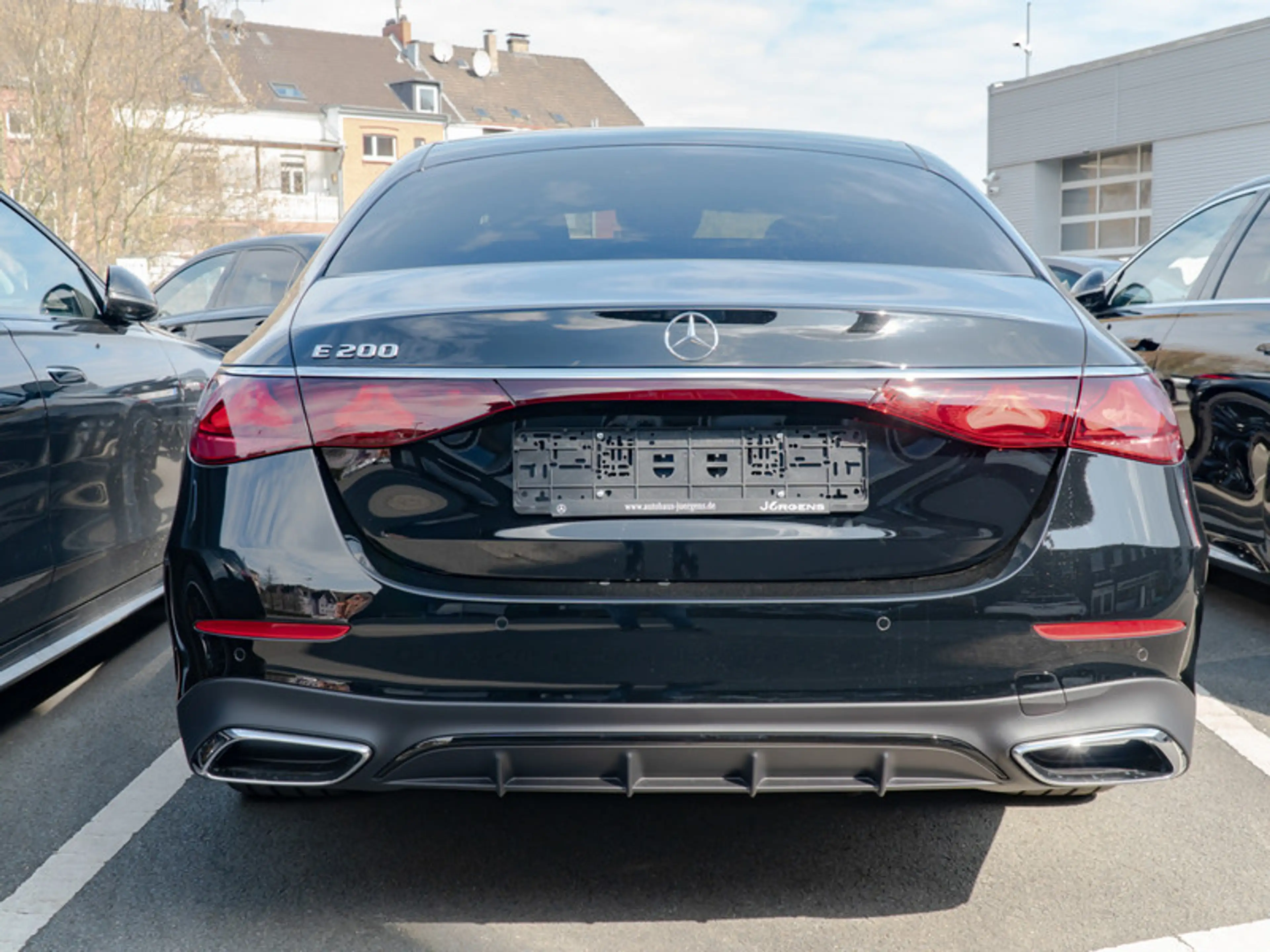 Mercedes-Benz E 200 AMG-Sport/DIGITAL/Pano/Burm/Night/Distr/20 — photo 6