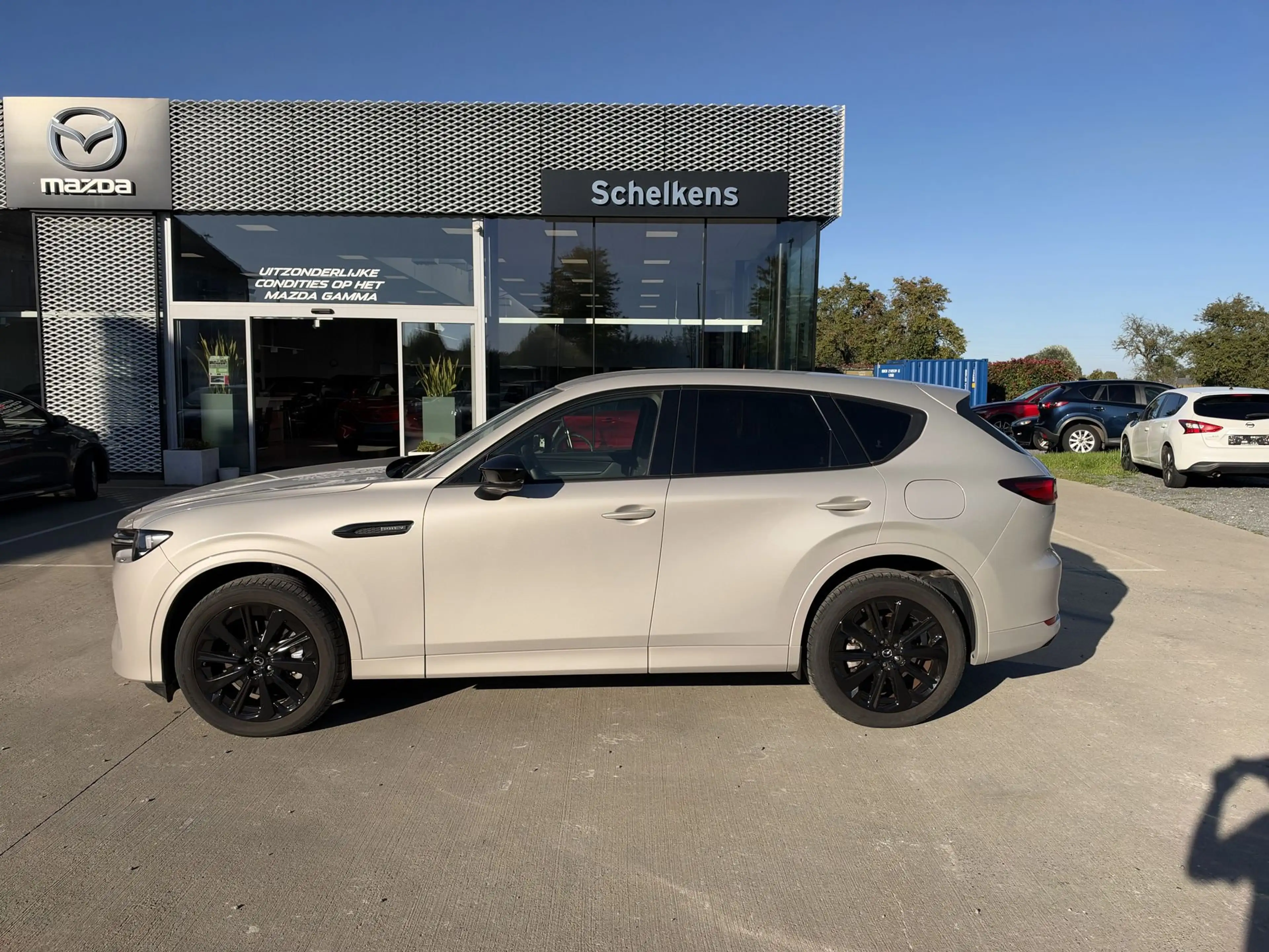 Mazda CX-60 PHEV i-ACTIV AWD 8AT Homura — photo 2