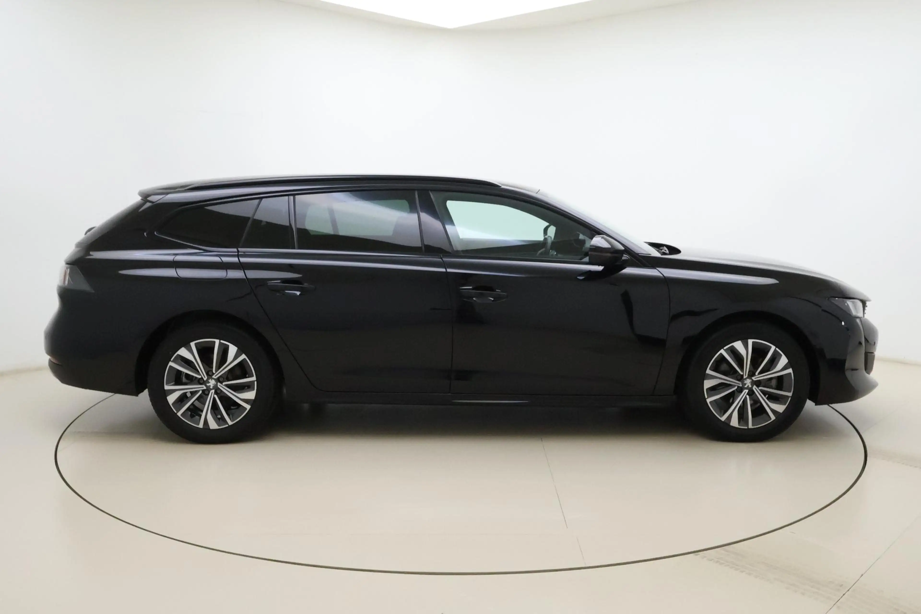 Peugeot 508 SW 1.2 PureTech Allure Pack Business | Adaptive Cr — photo 9