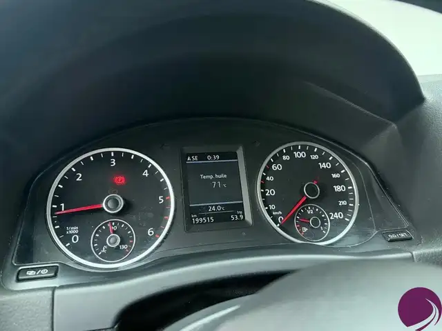 Volkswagen Tiguan view 10