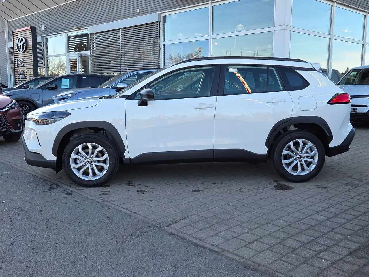 Toyota Corolla Cross 1,8 Hybrid Comfort 5