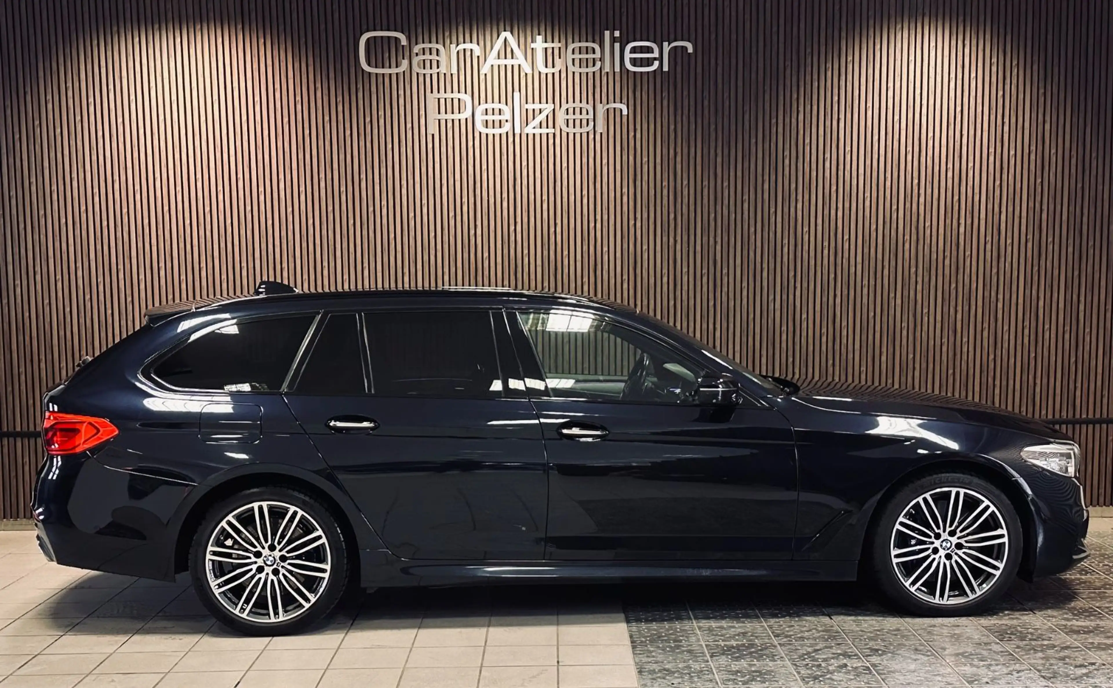 BMW 540 5 Touring 540 d xDrive M Sport*HUD*AHK*2.Han — photo 3
