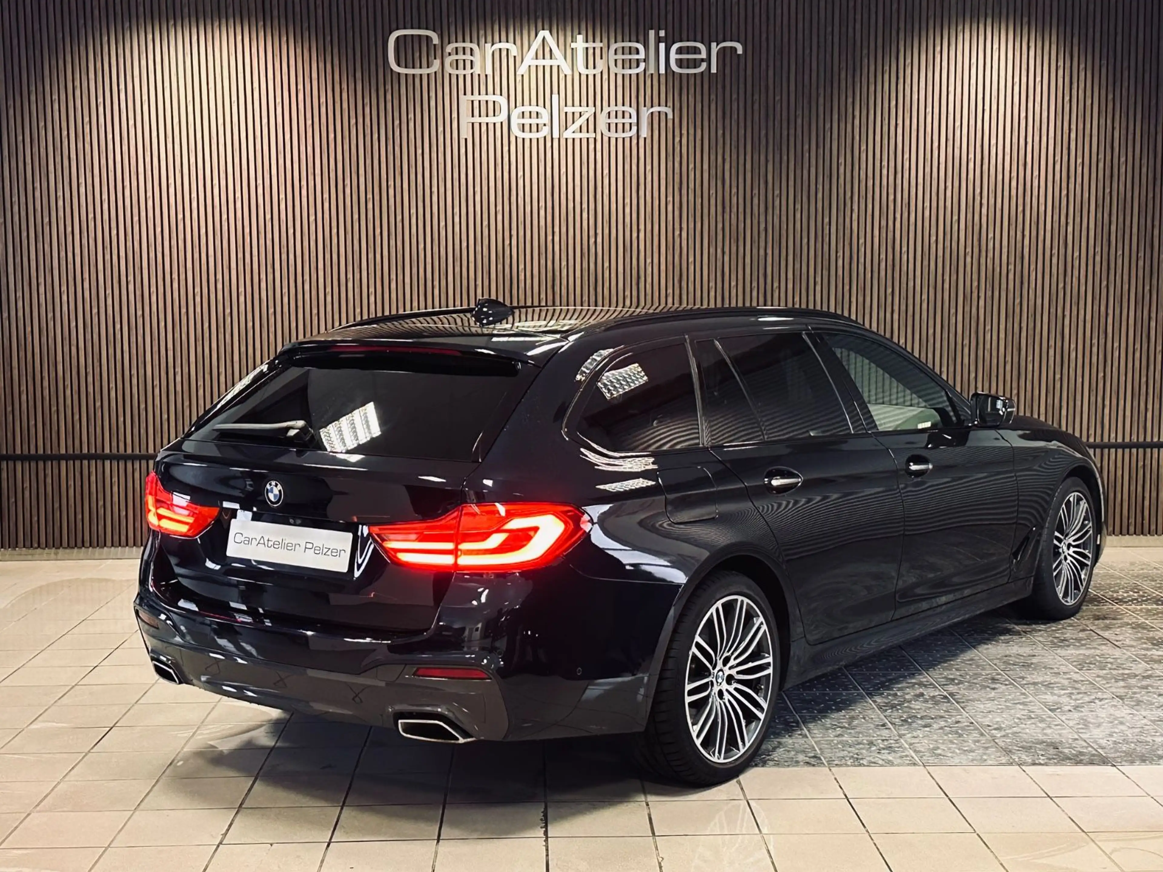 BMW 540 5 Touring 540 d xDrive M Sport*HUD*AHK*2.Han — photo 5