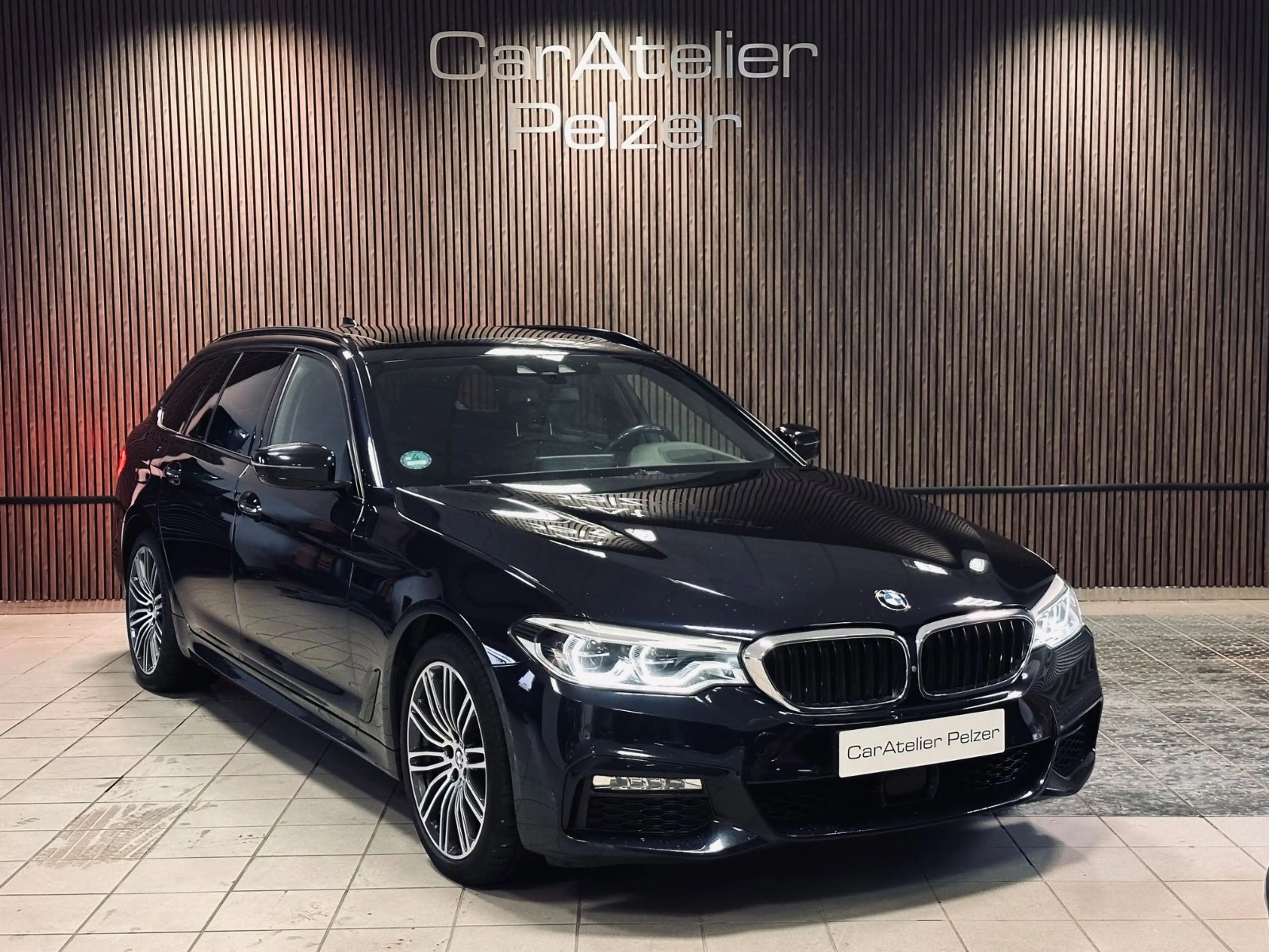BMW 540 5 Touring 540 d xDrive M Sport*HUD*AHK*2.Han — photo 4