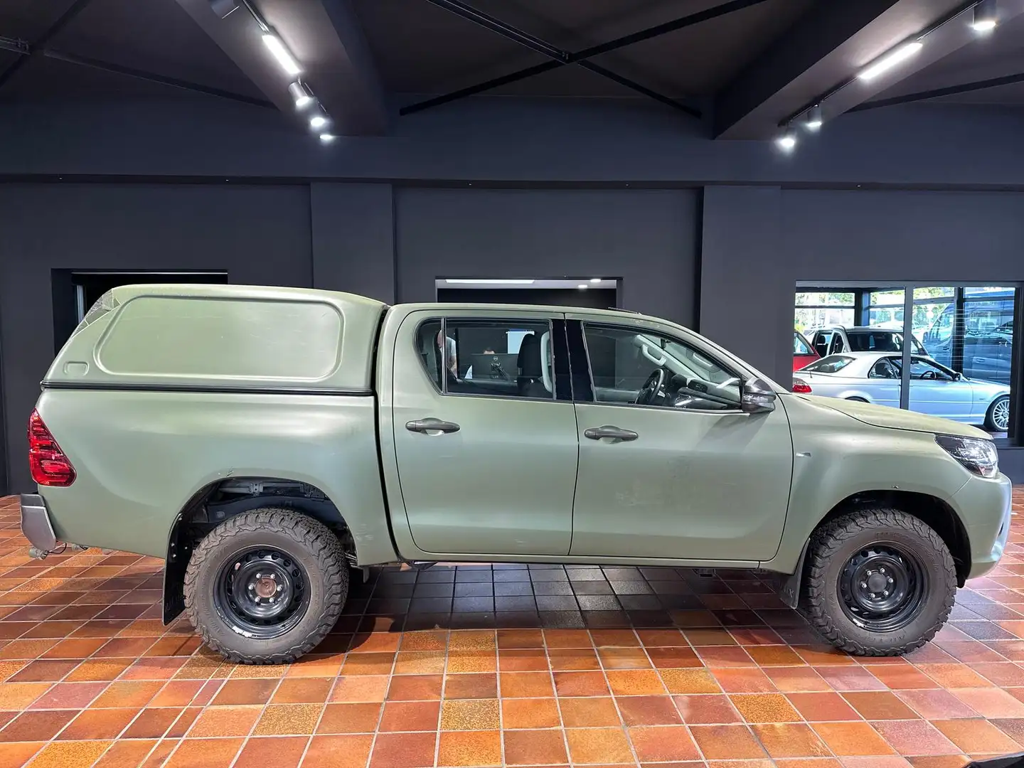Toyota Hilux ELCH DOUBLE CAB DUTY 4X4 STANDH BUNDESWEHR HARDTOP Schwarz - 2