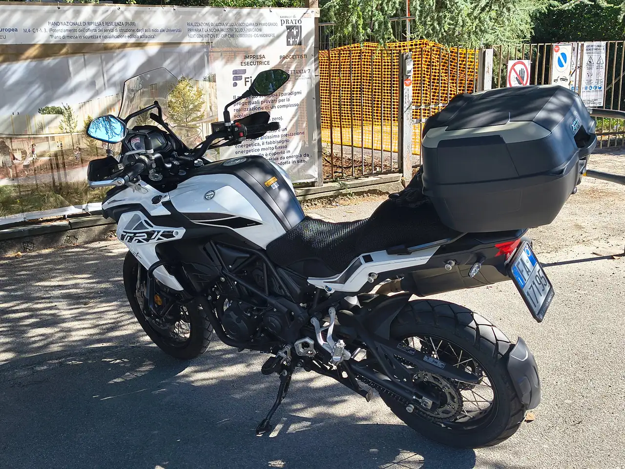 Benelli TRK 502