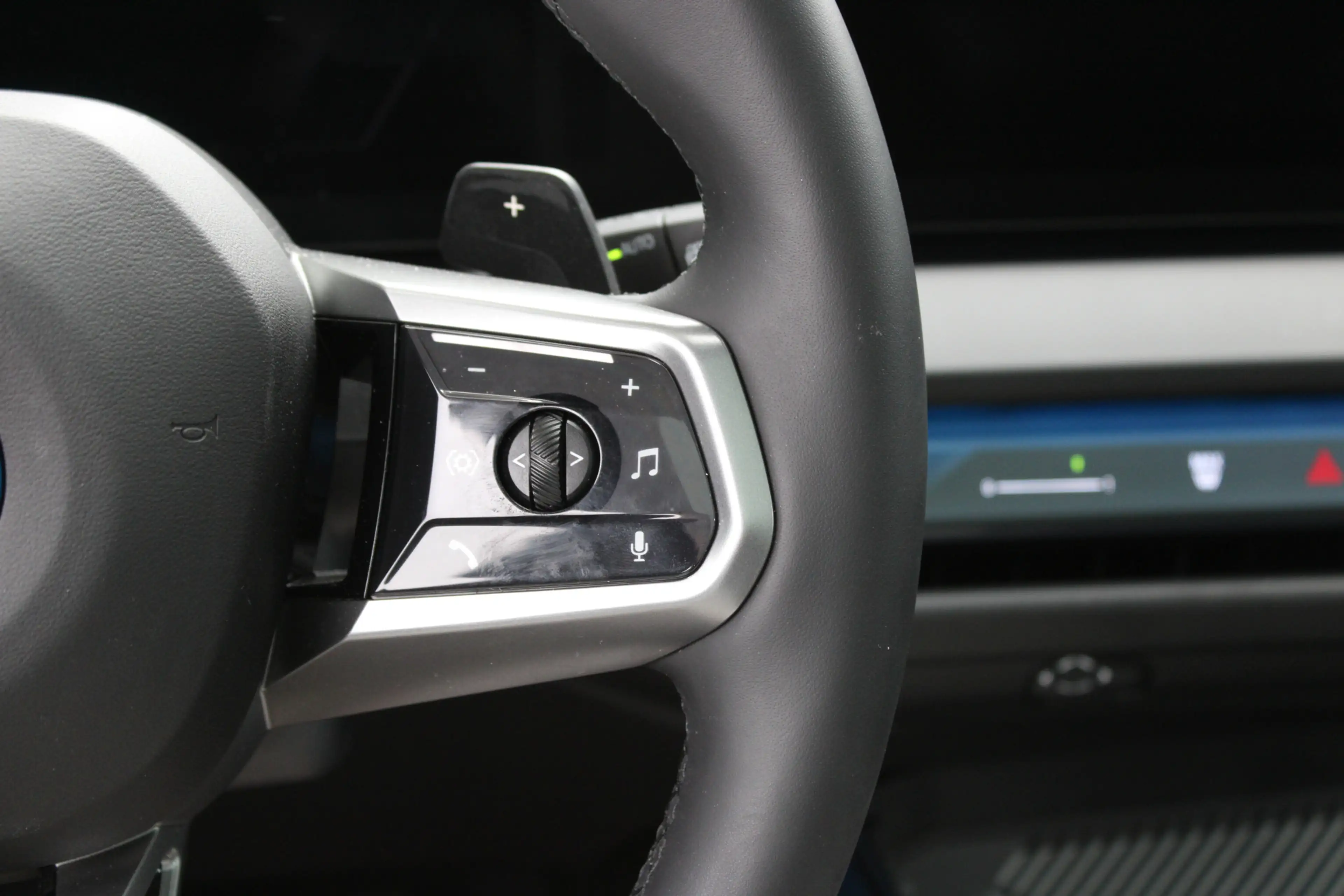 BMW X3 30e xDrive M Sport Automaat / Panoramadak / Sports — photo 14