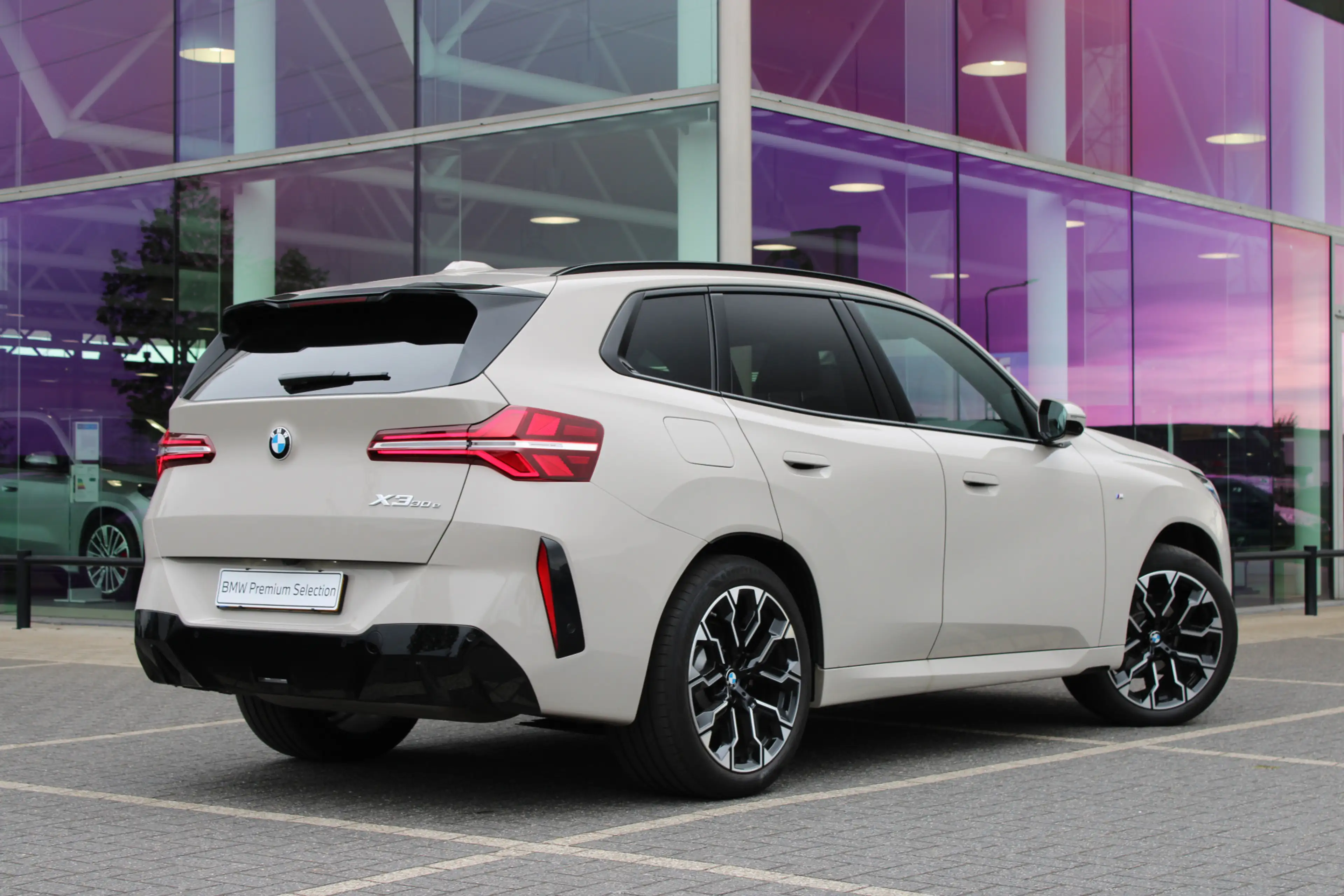 BMW X3 30e xDrive M Sport Automaat / Panoramadak / Sports — photo 3
