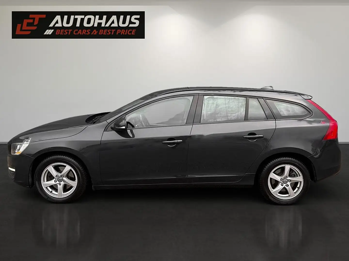 Volvo V60 D3 Kinetic|1.BESITZ | GUTER ZUSTAND | Grau - 2
