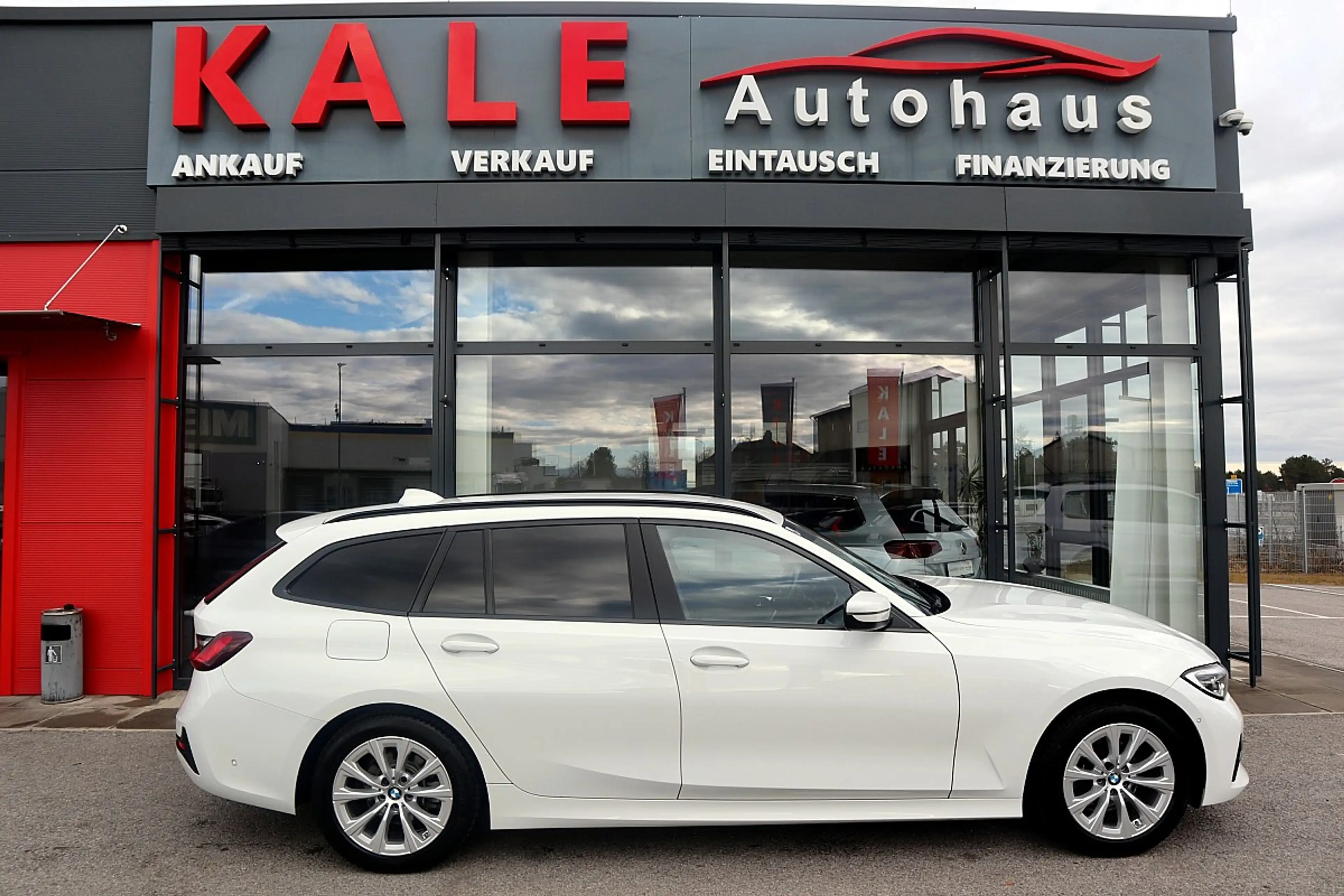 BMW 316 d 2.0 Diesel 48 V Touring Aut.*1.Besitz* Leders... — photo 3
