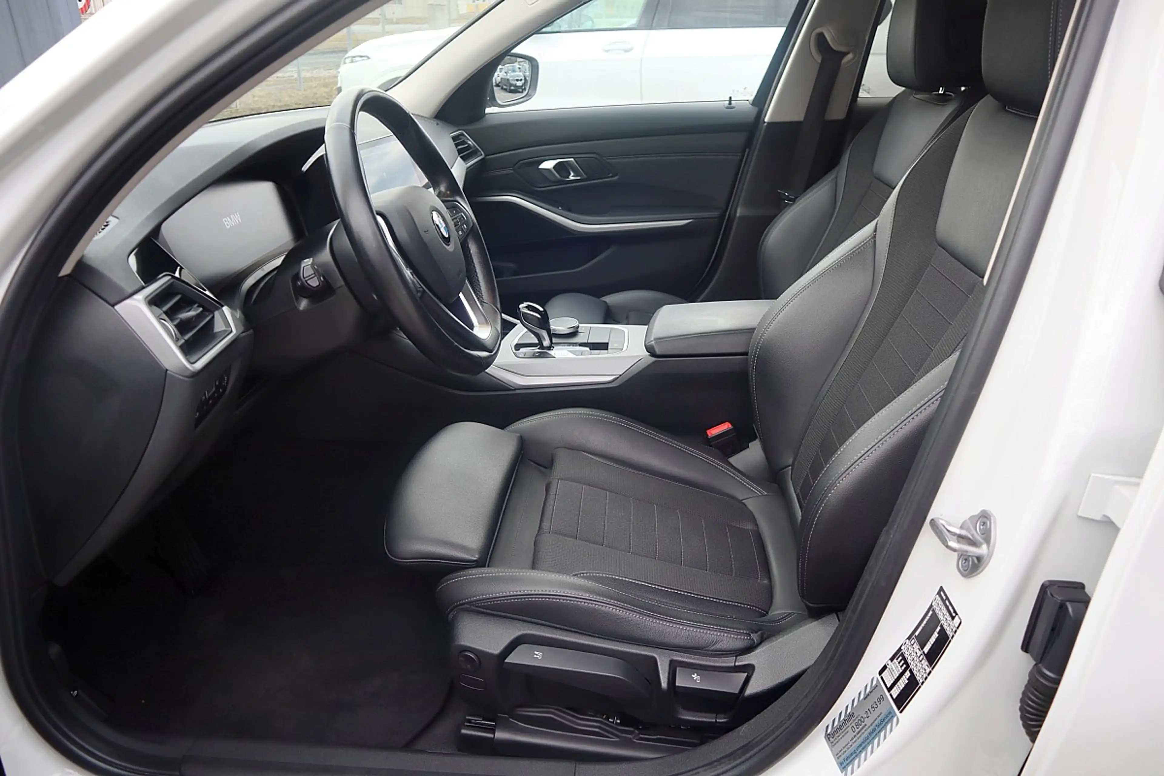 BMW 316 d 2.0 Diesel 48 V Touring Aut.*1.Besitz* Leders... — photo 6